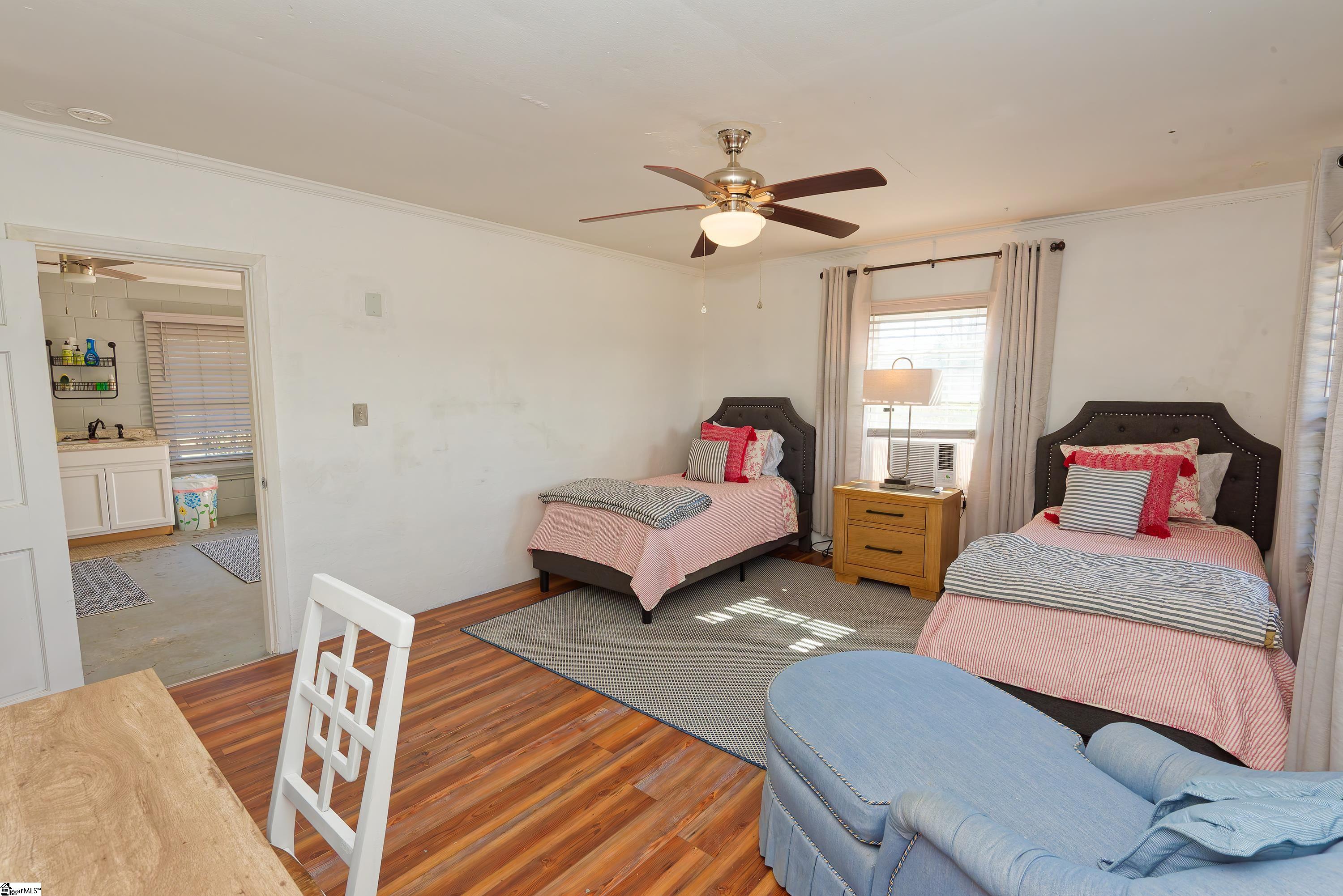 1242 Se Audubon Drive Property Photo 13