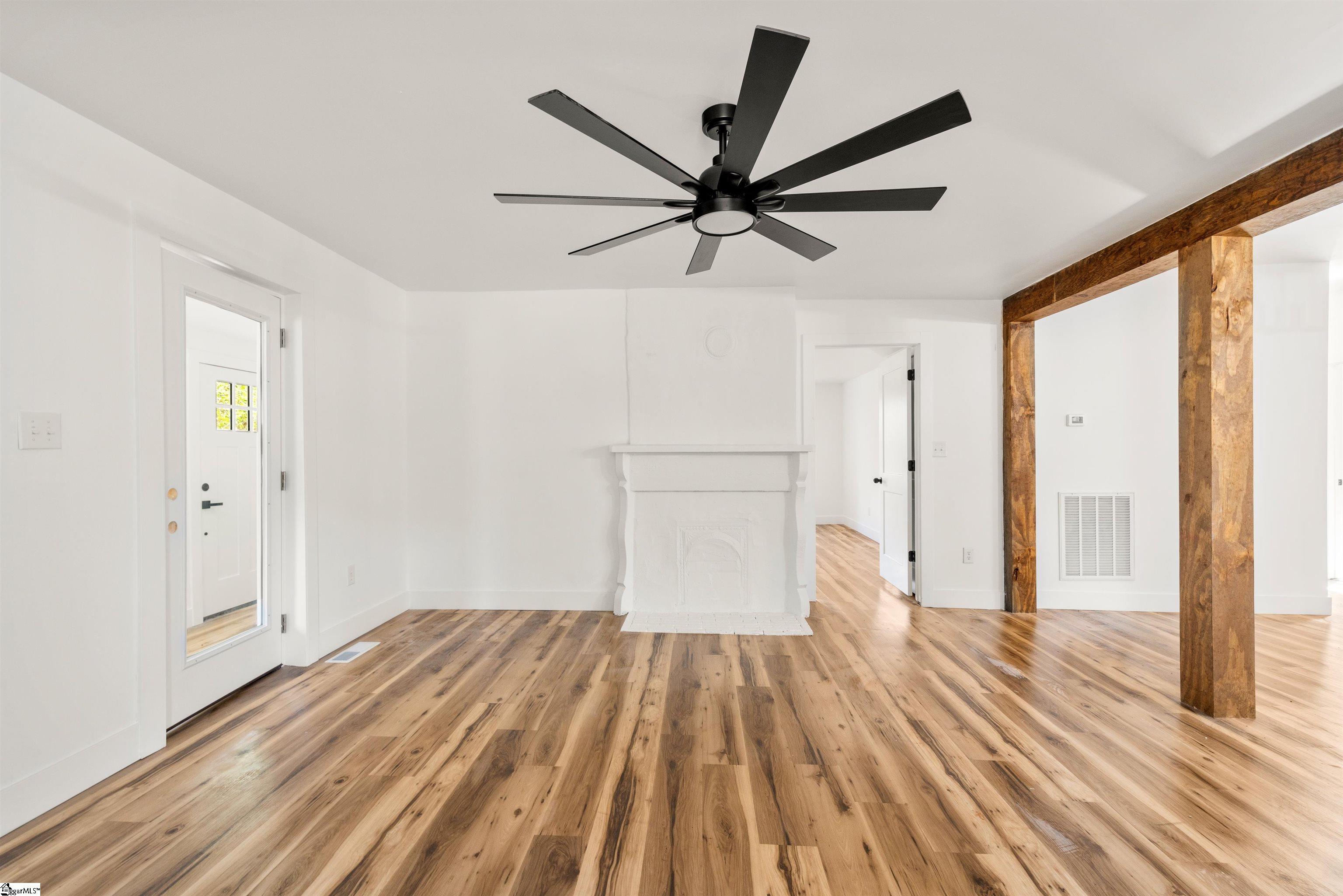 221 Calvert Street Property Photo 15