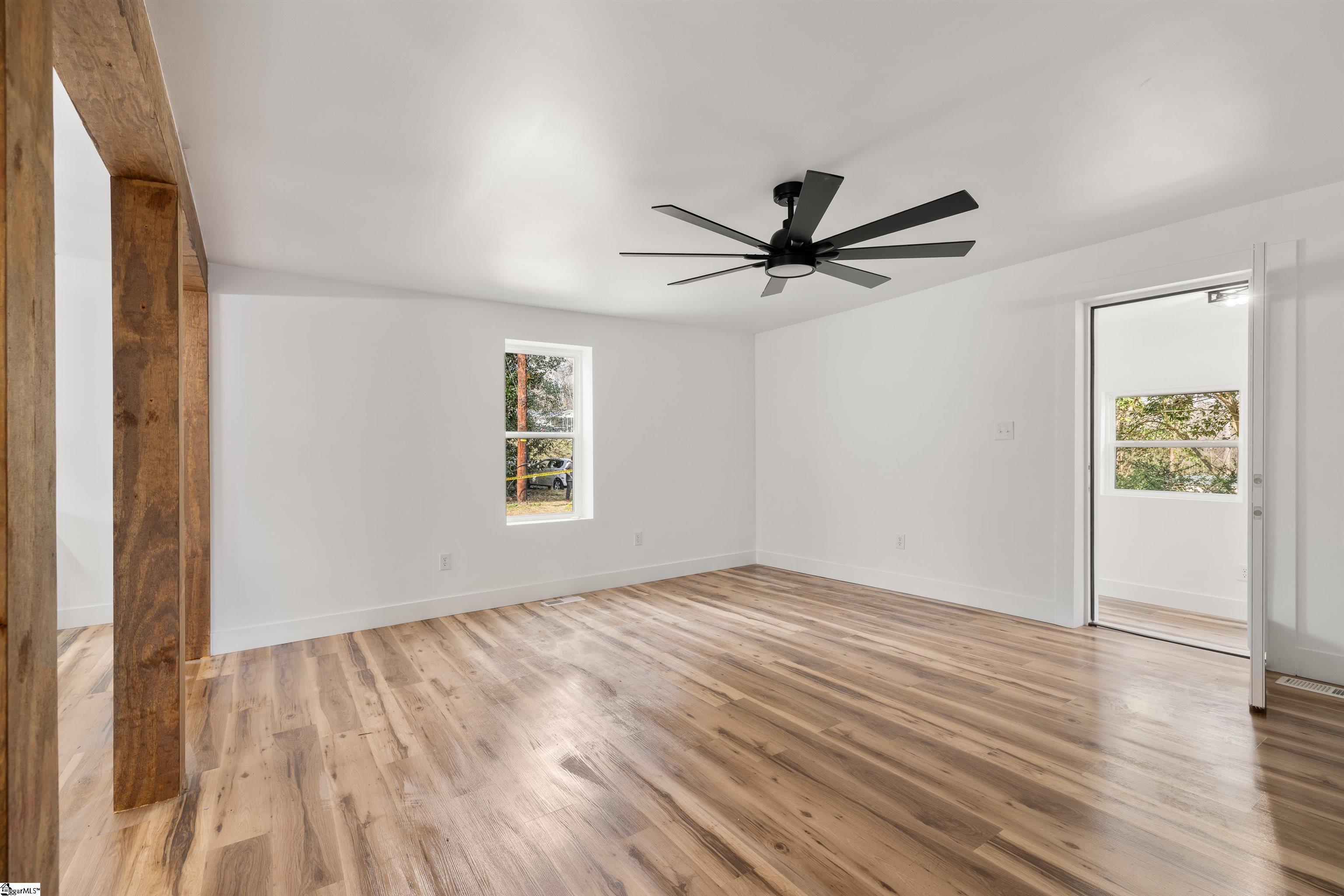 221 Calvert Street Property Photo 17
