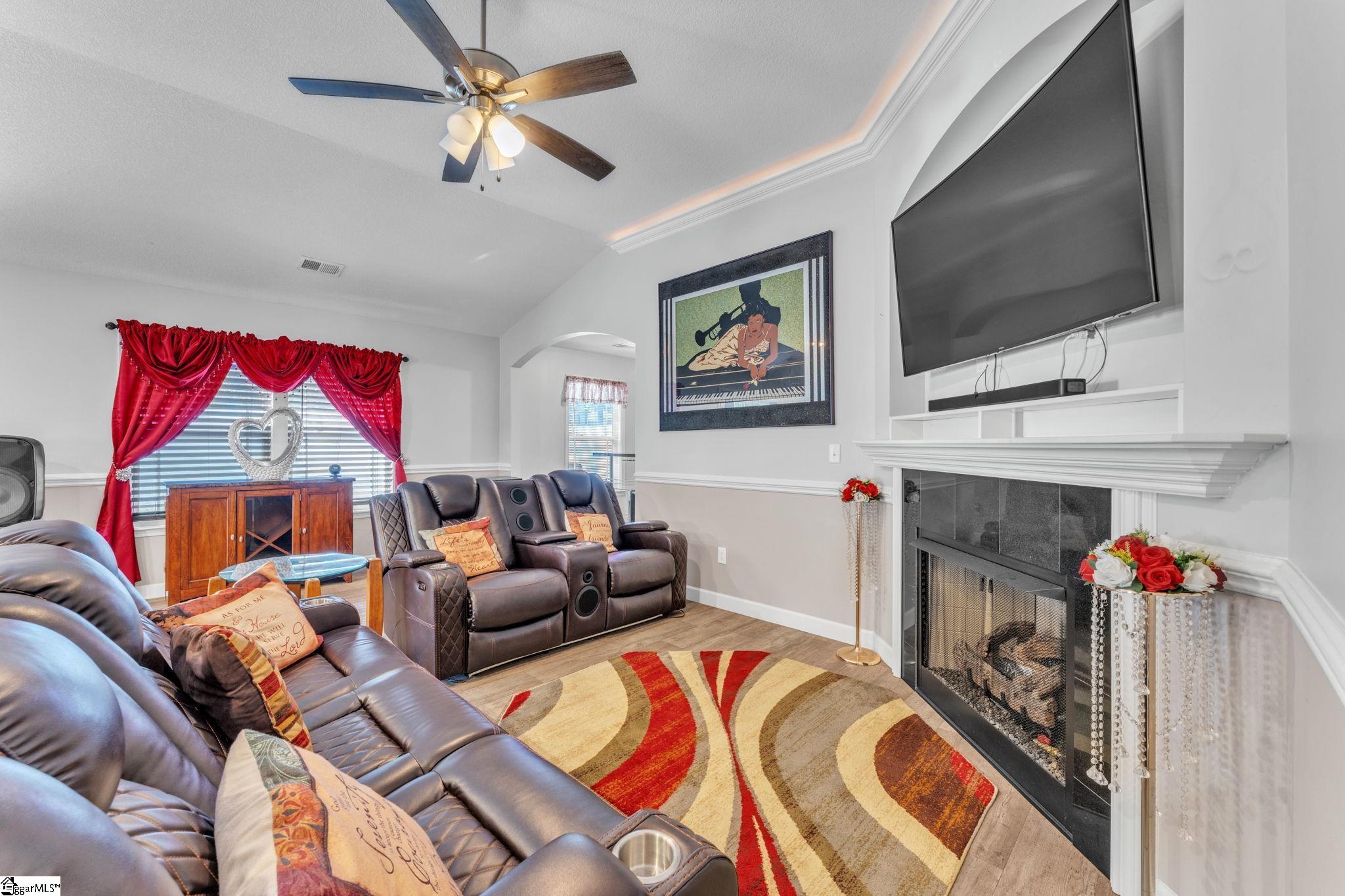 424 Timberwood Drive Property Photo 10