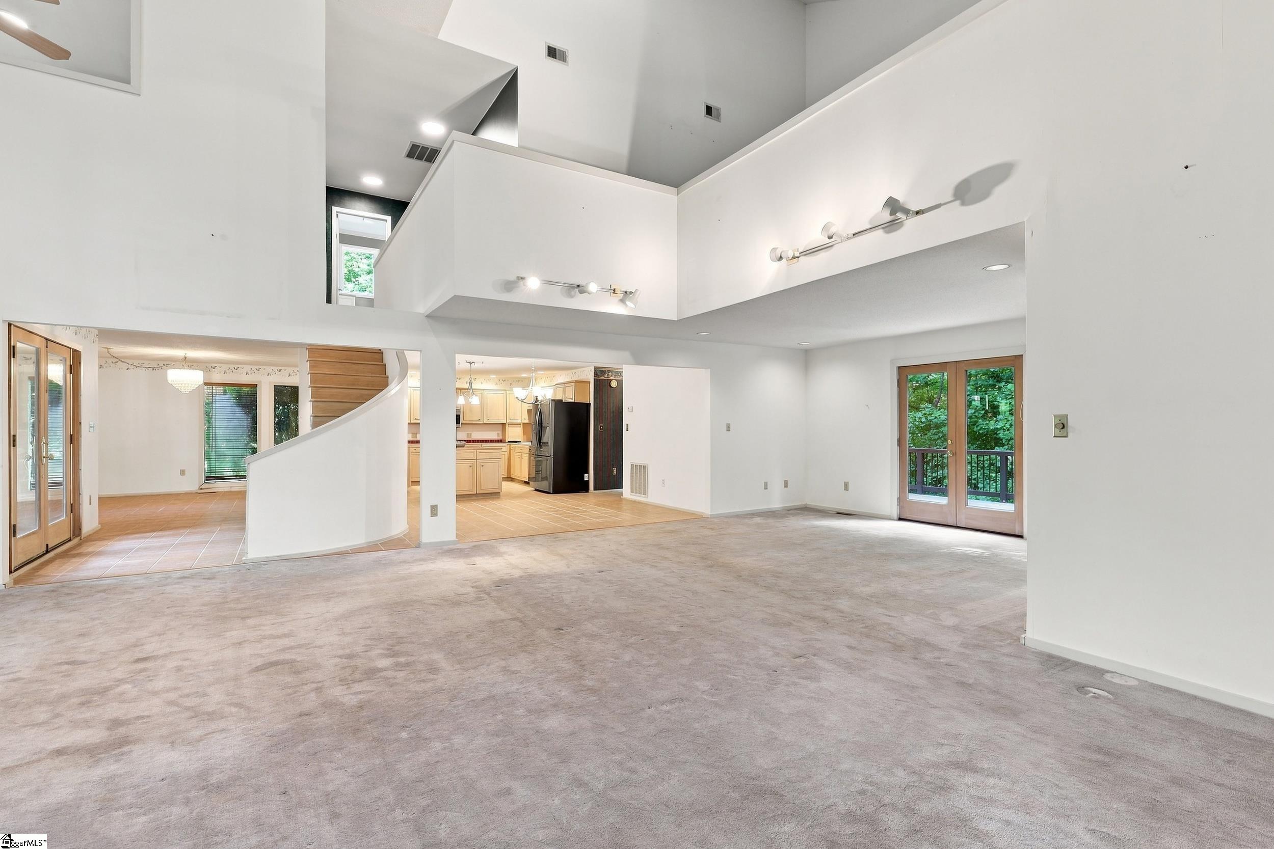 47 Green Valley Road Property Photo 11