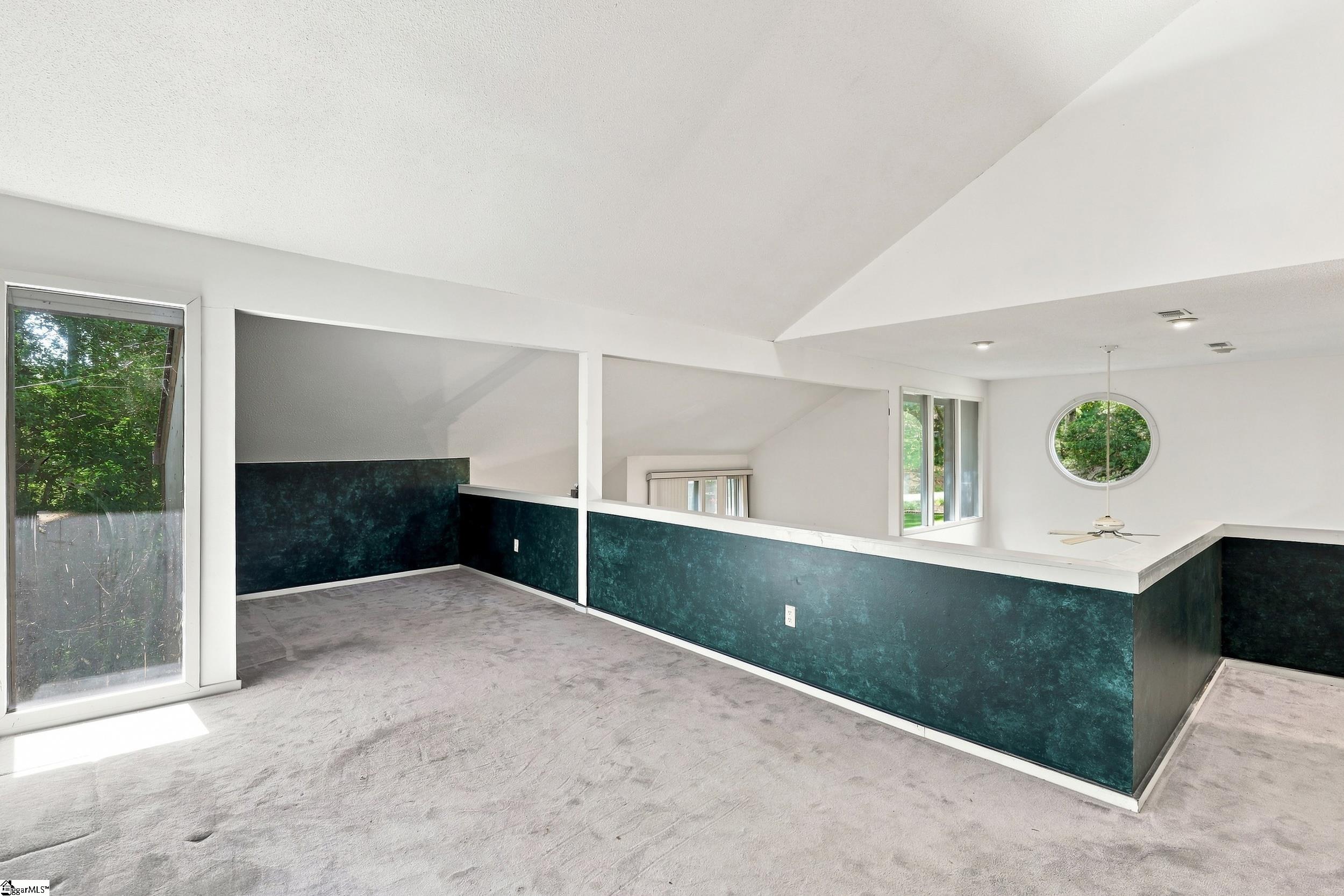 47 Green Valley Road Property Photo 21