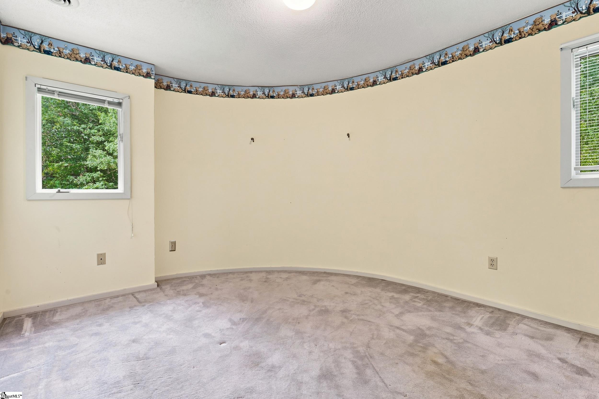 47 Green Valley Road Property Photo 30