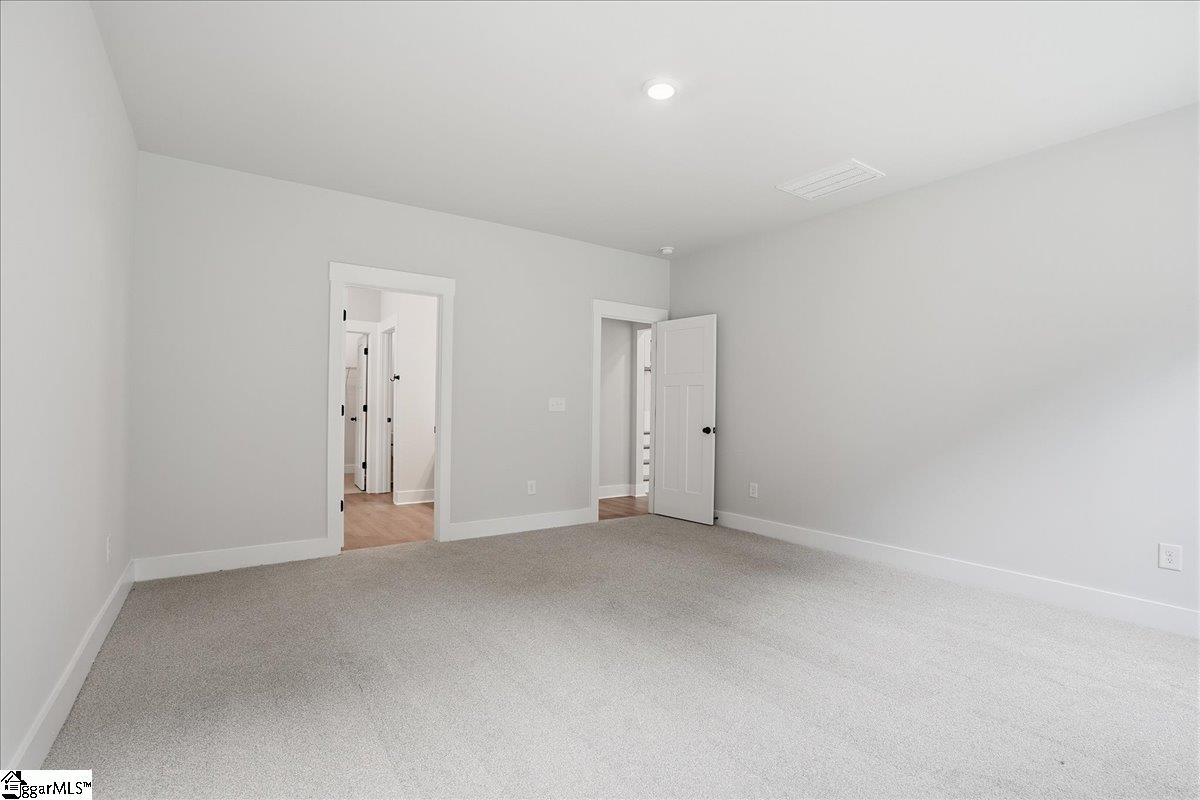119 Beaverdam Creek Drive Property Photo 14