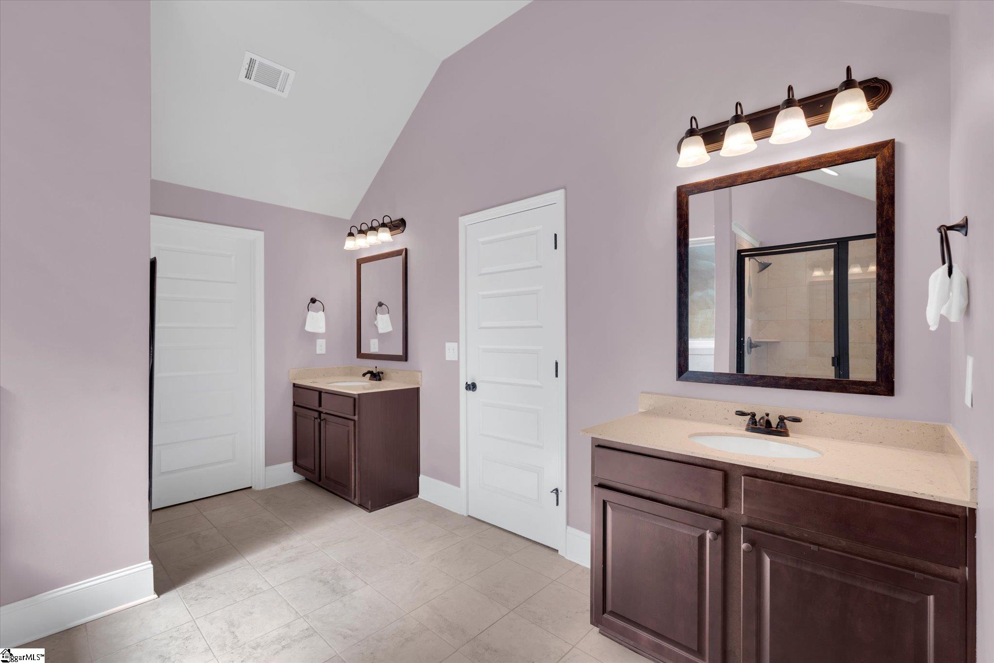 140 River Valley Lane Property Photo 14