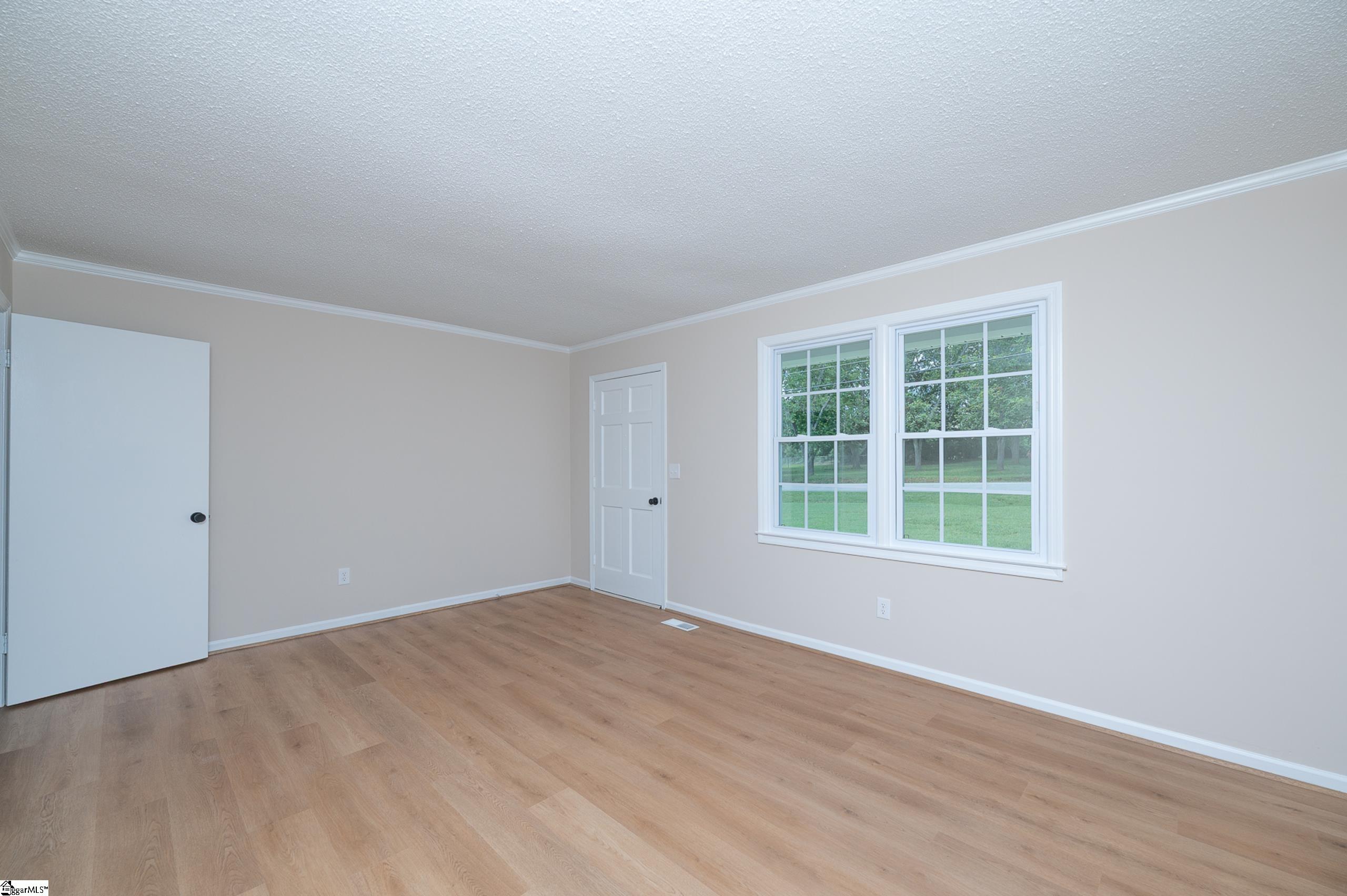 115 Wolfe Road Property Photo 6