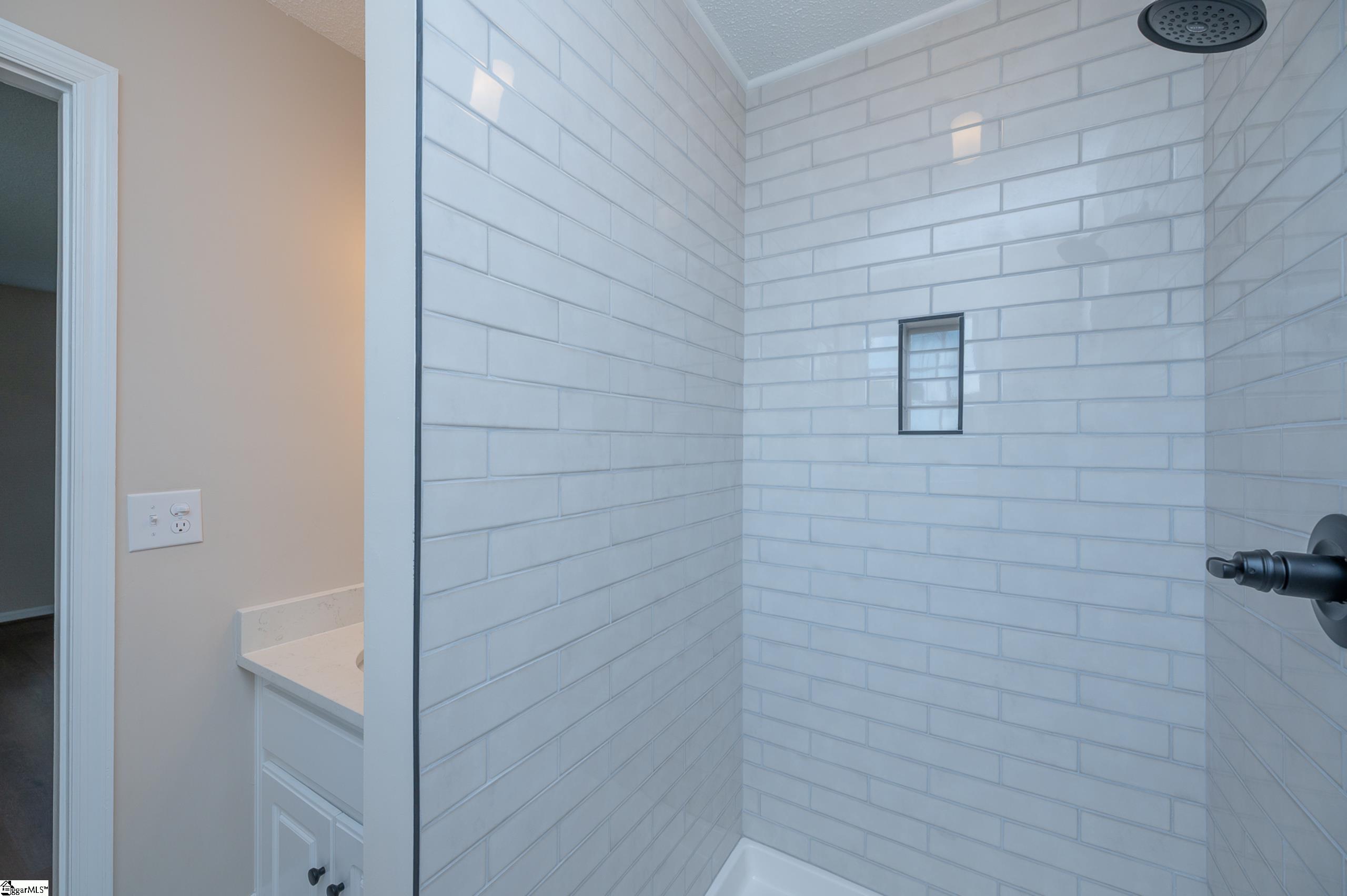 115 Wolfe Road Property Photo 18