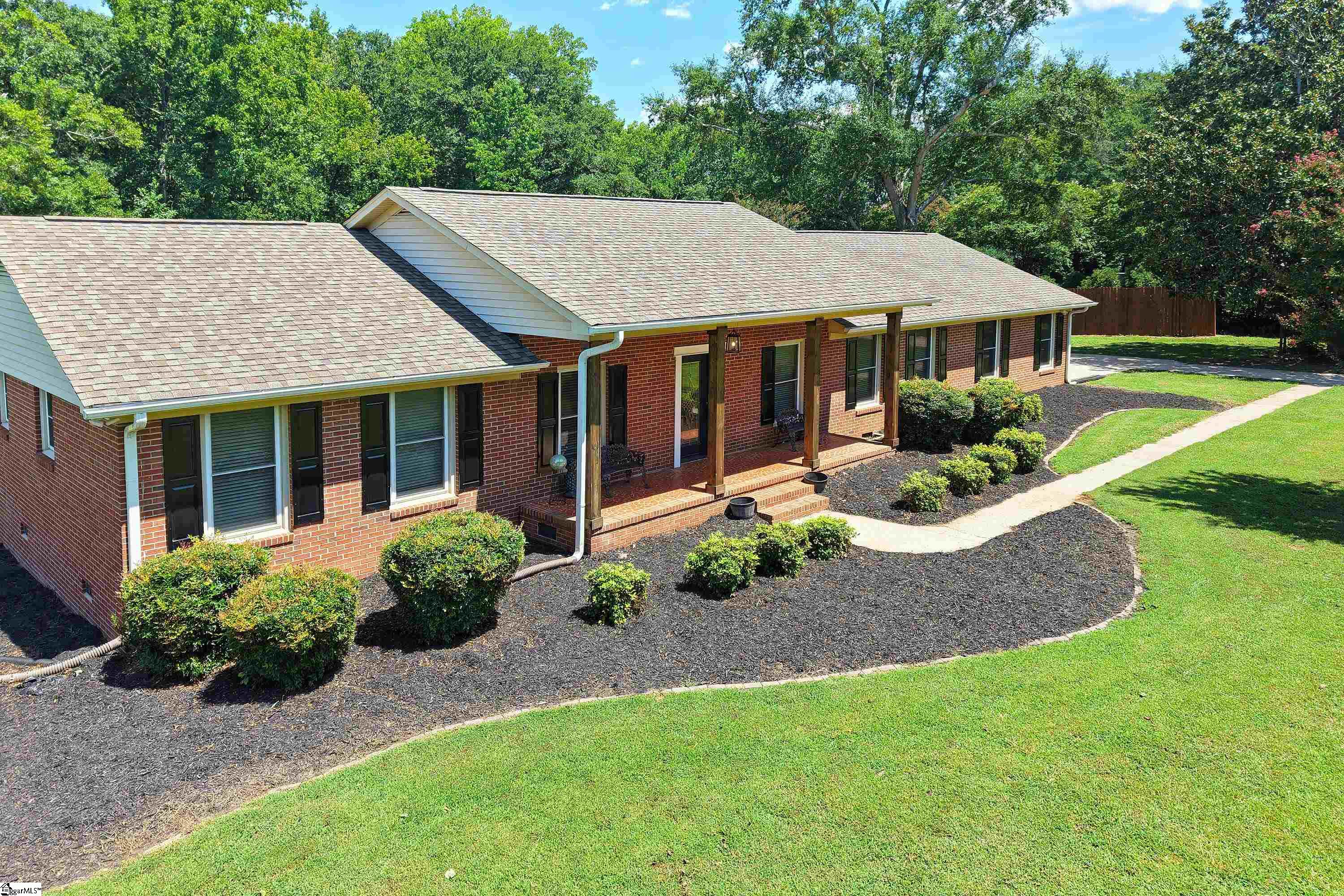 127 Rolling Green Circle Property Photo 2