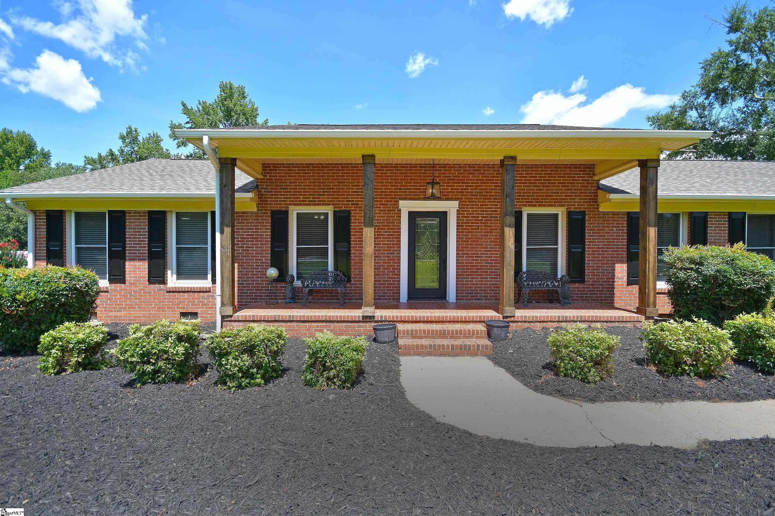 127 Rolling Green Circle Property Photo 4