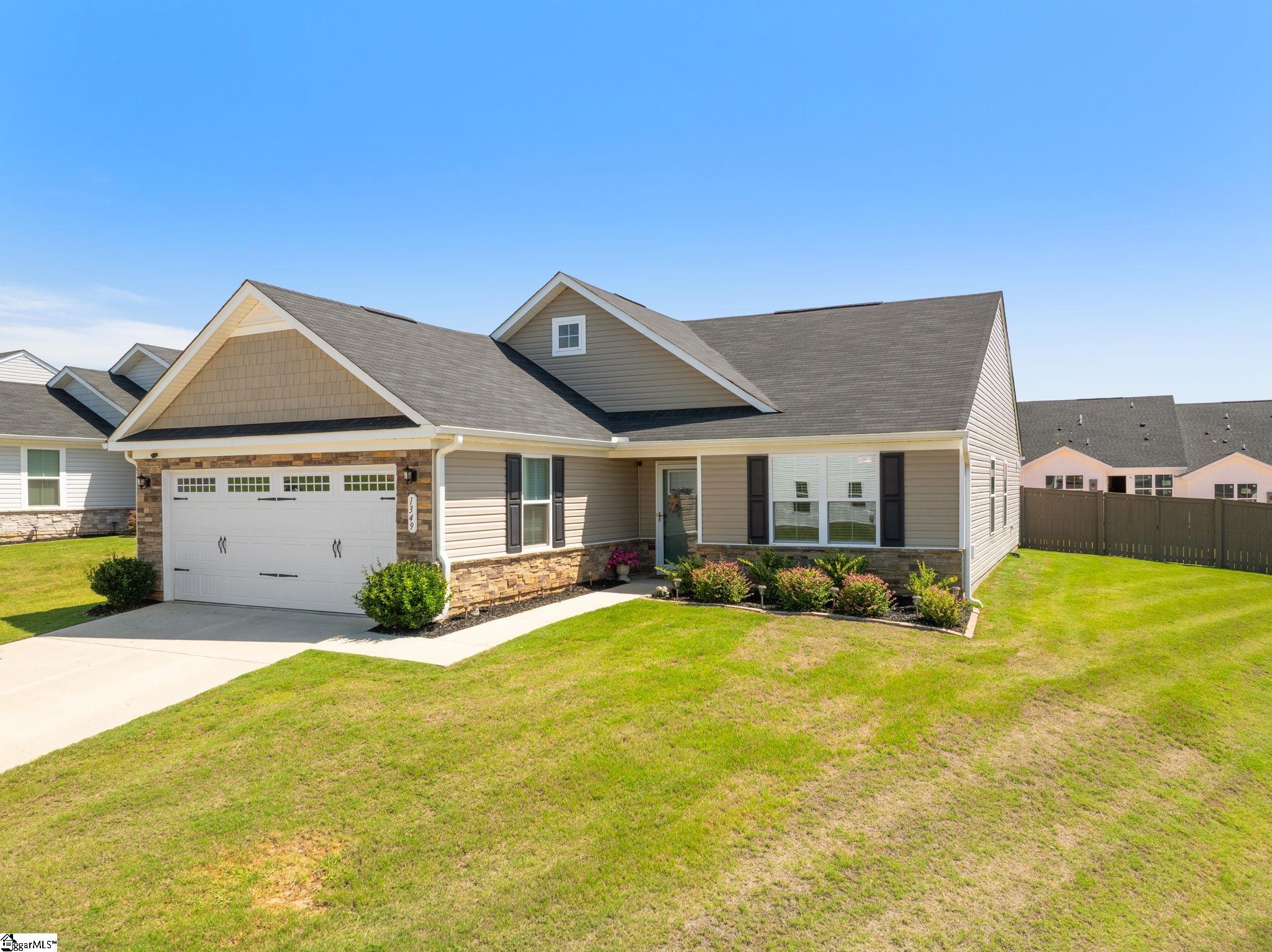 1349 Coffeetree Drive Property Photo 2