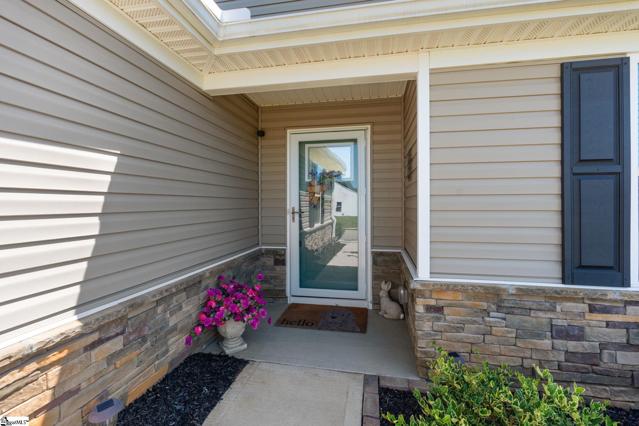 1349 Coffeetree Drive Property Photo 3