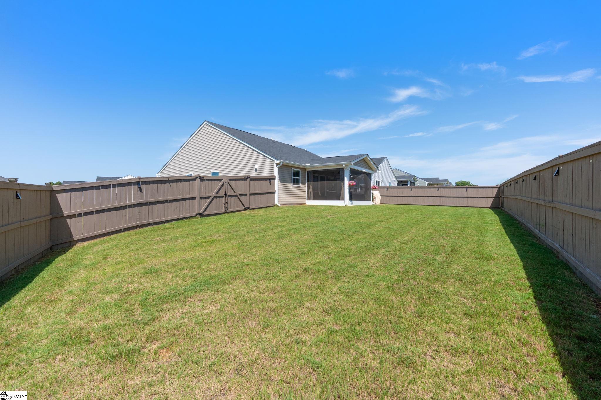 1349 Coffeetree Drive Property Photo 28