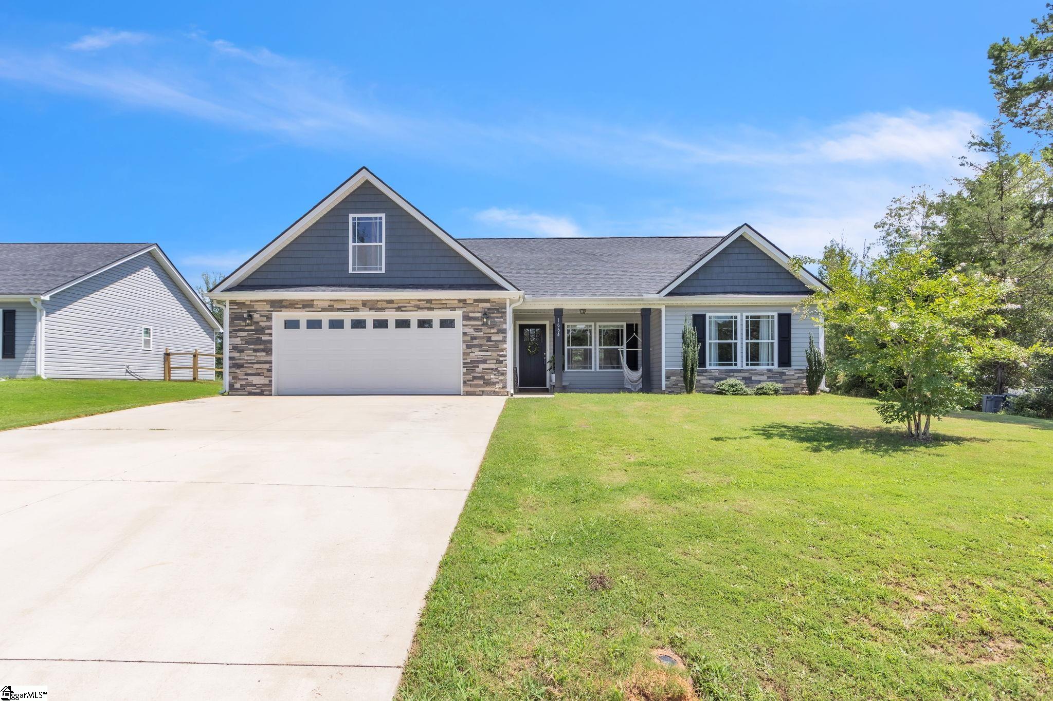 1664 Hannon Road Property Photo 1