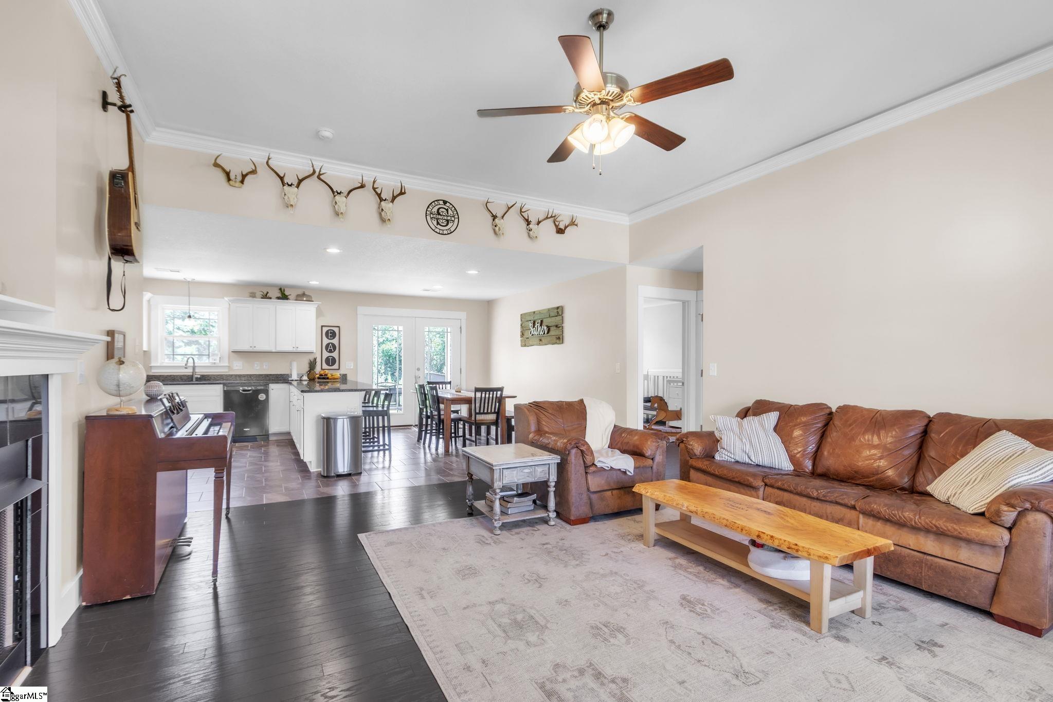 1664 Hannon Road Property Photo 5