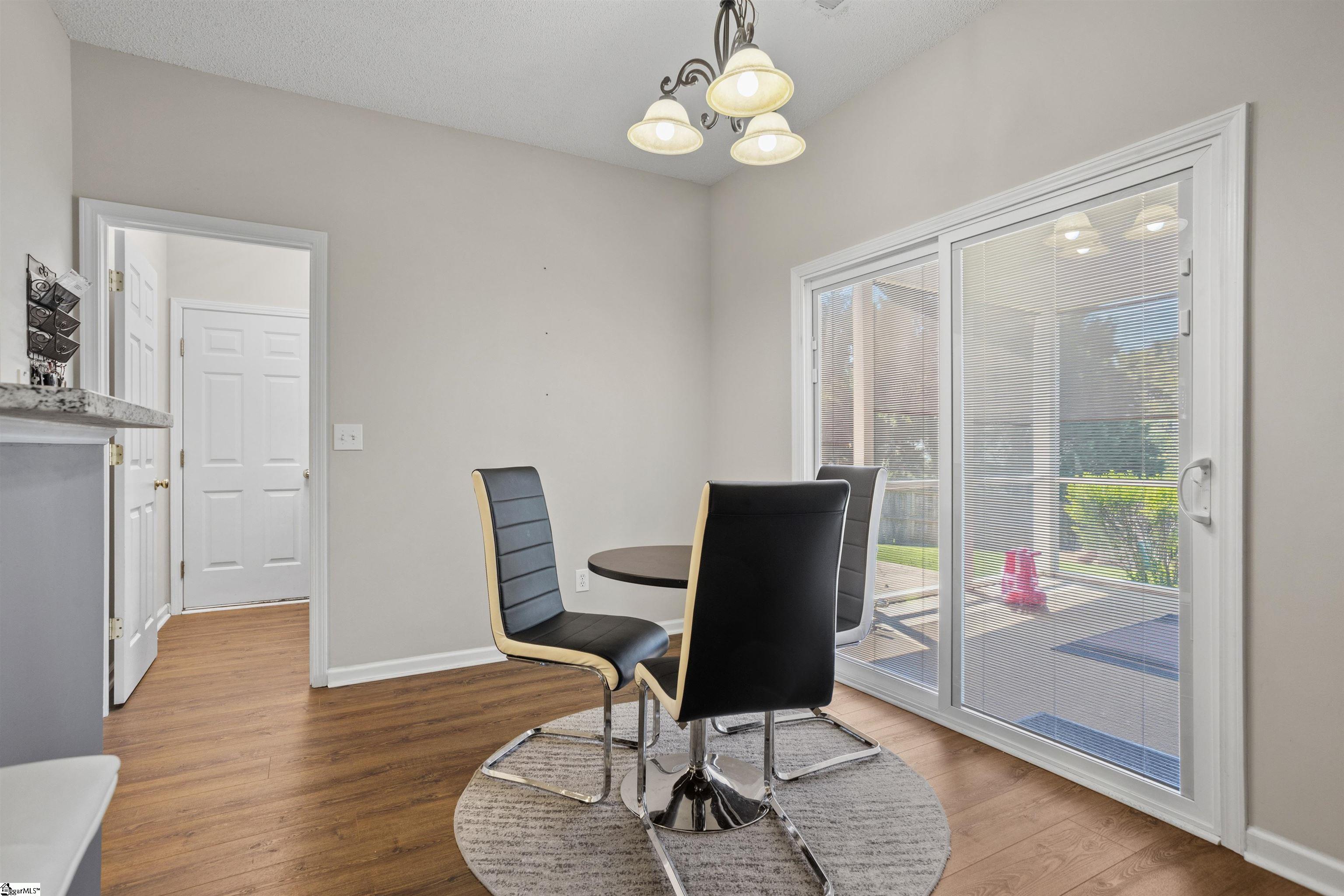16 Smokehouse Drive Property Photo 7