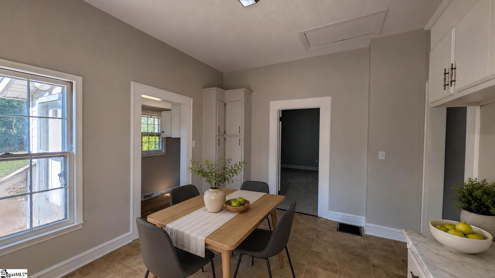 6 9th Street Property Photo 6