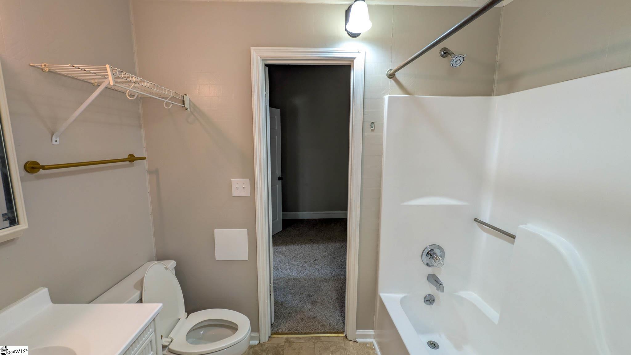 6 9th Street Property Photo 12
