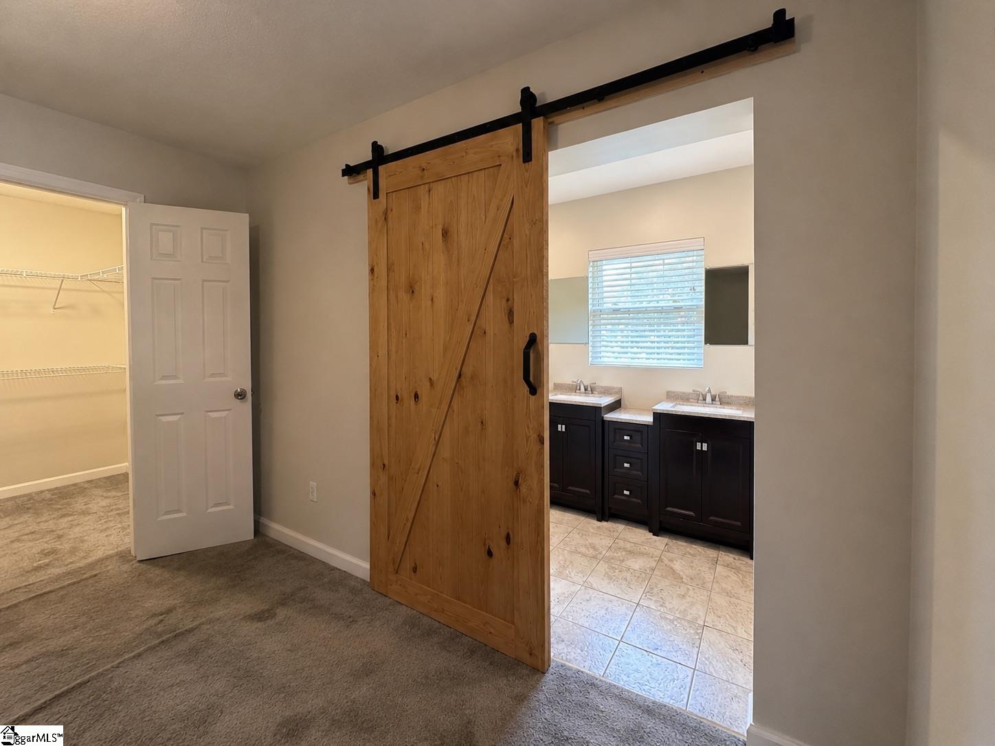 208 W North Avenue Property Photo 16