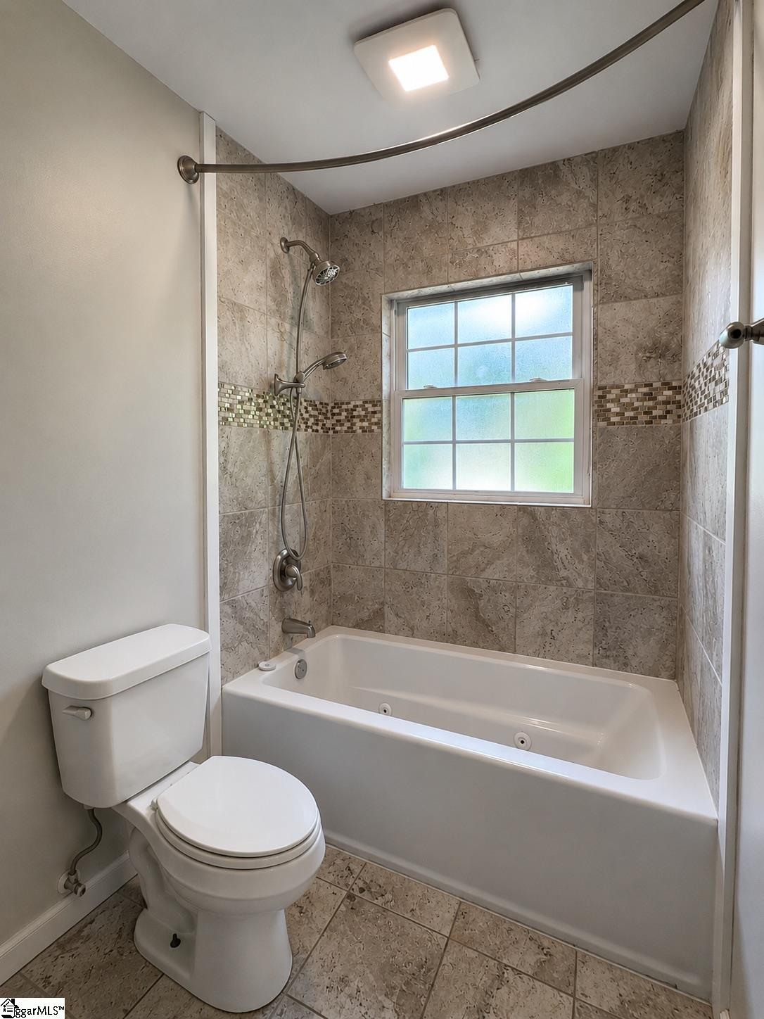 208 W North Avenue Property Photo 20