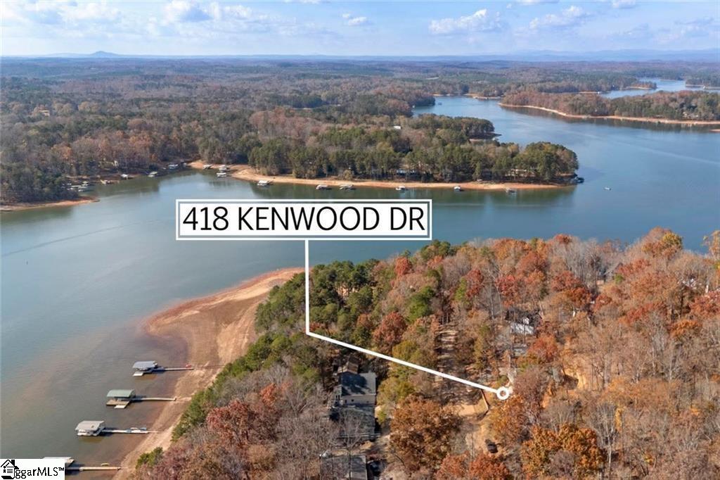 418 Kenwood Drive Property Photo 3