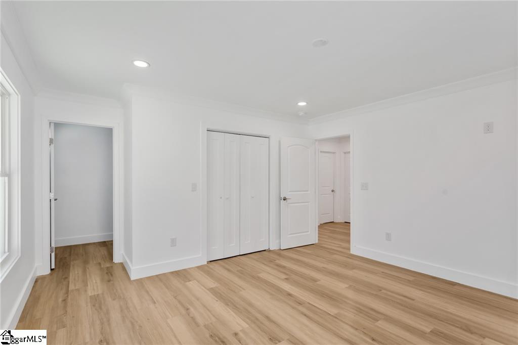 418 Kenwood Drive Property Photo 14