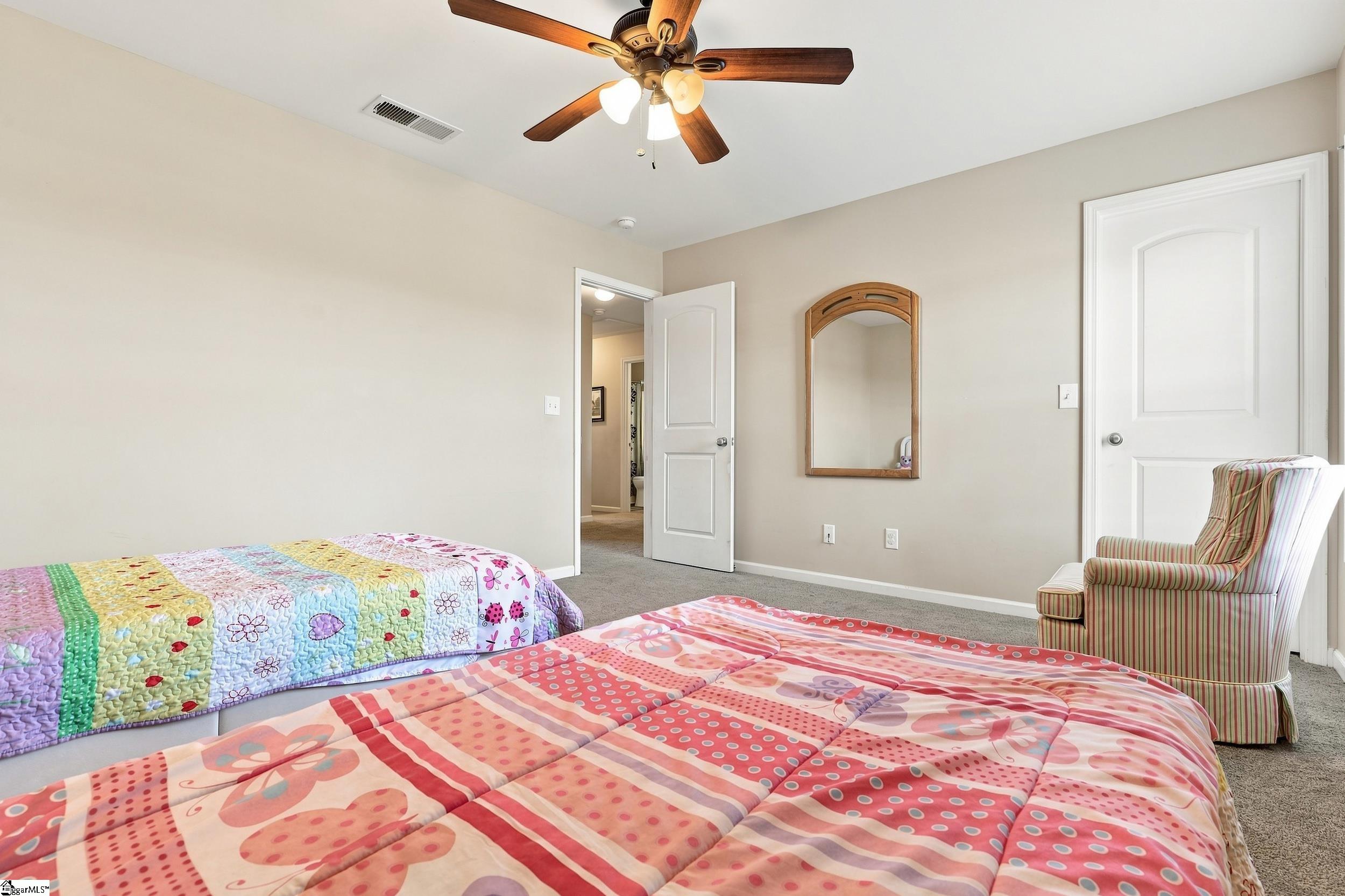 113 Fox Den Lane Property Photo 15