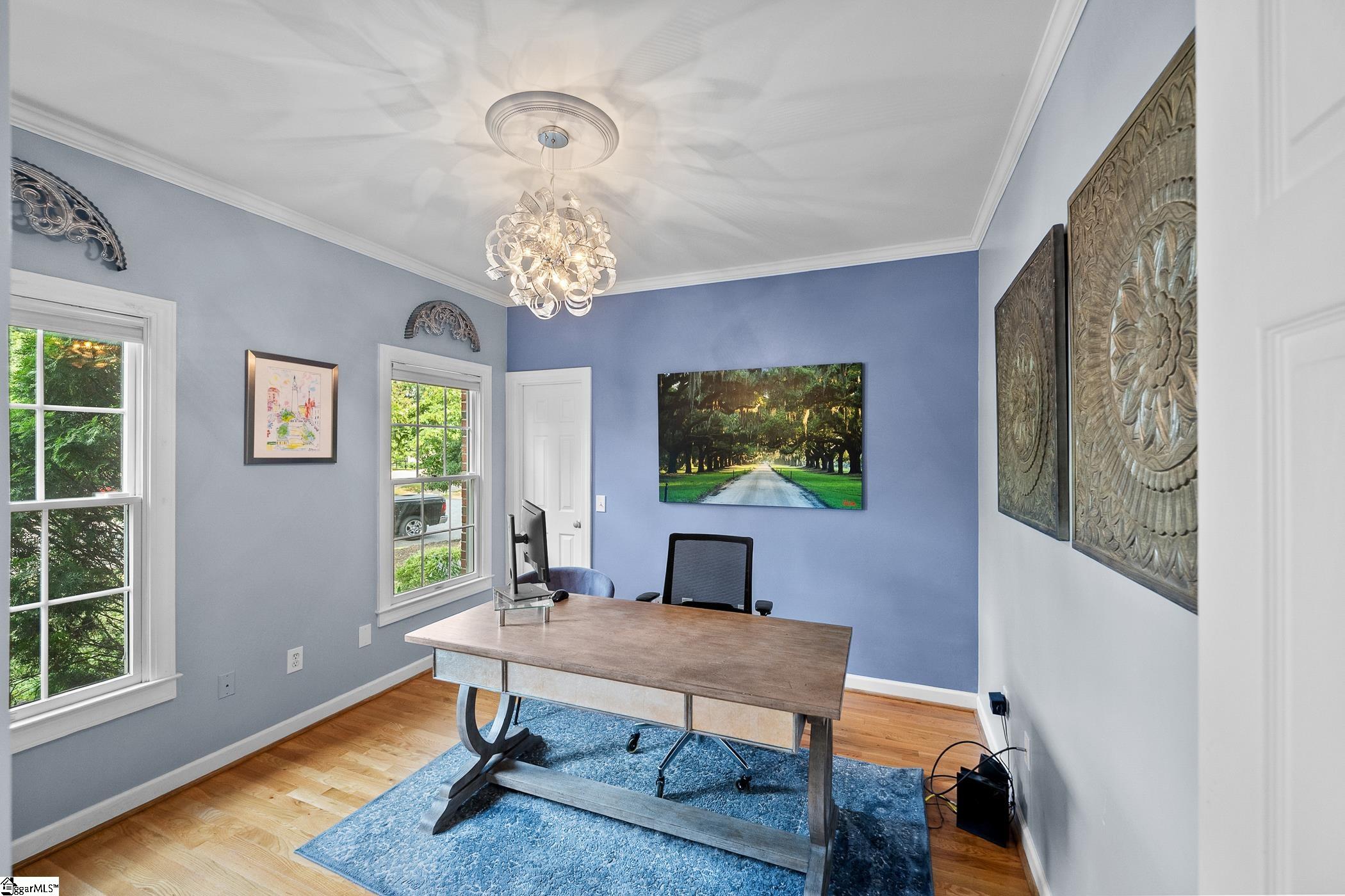 201 Huddersfield Drive Property Photo 19