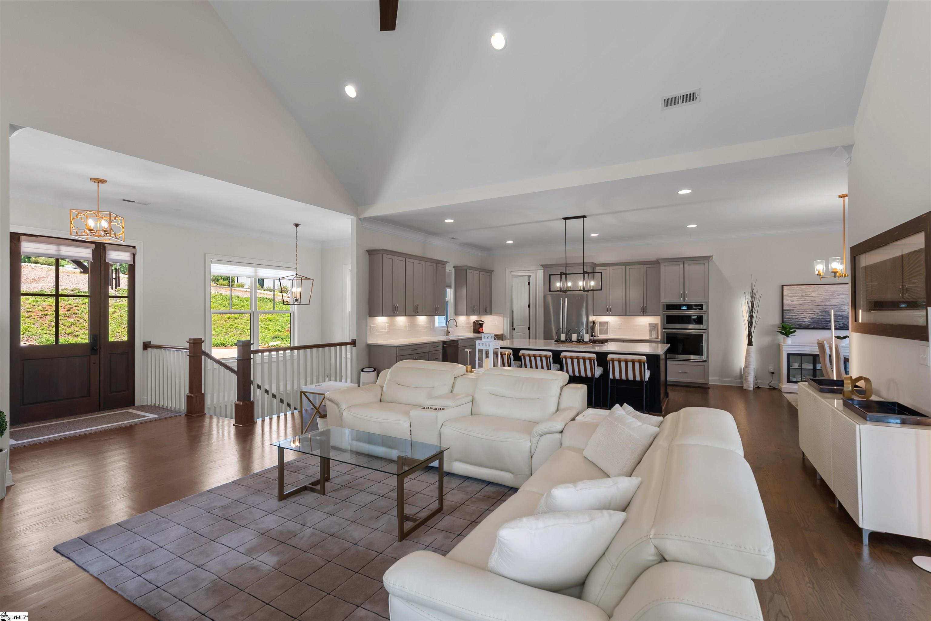 1601340 Property Photo 9