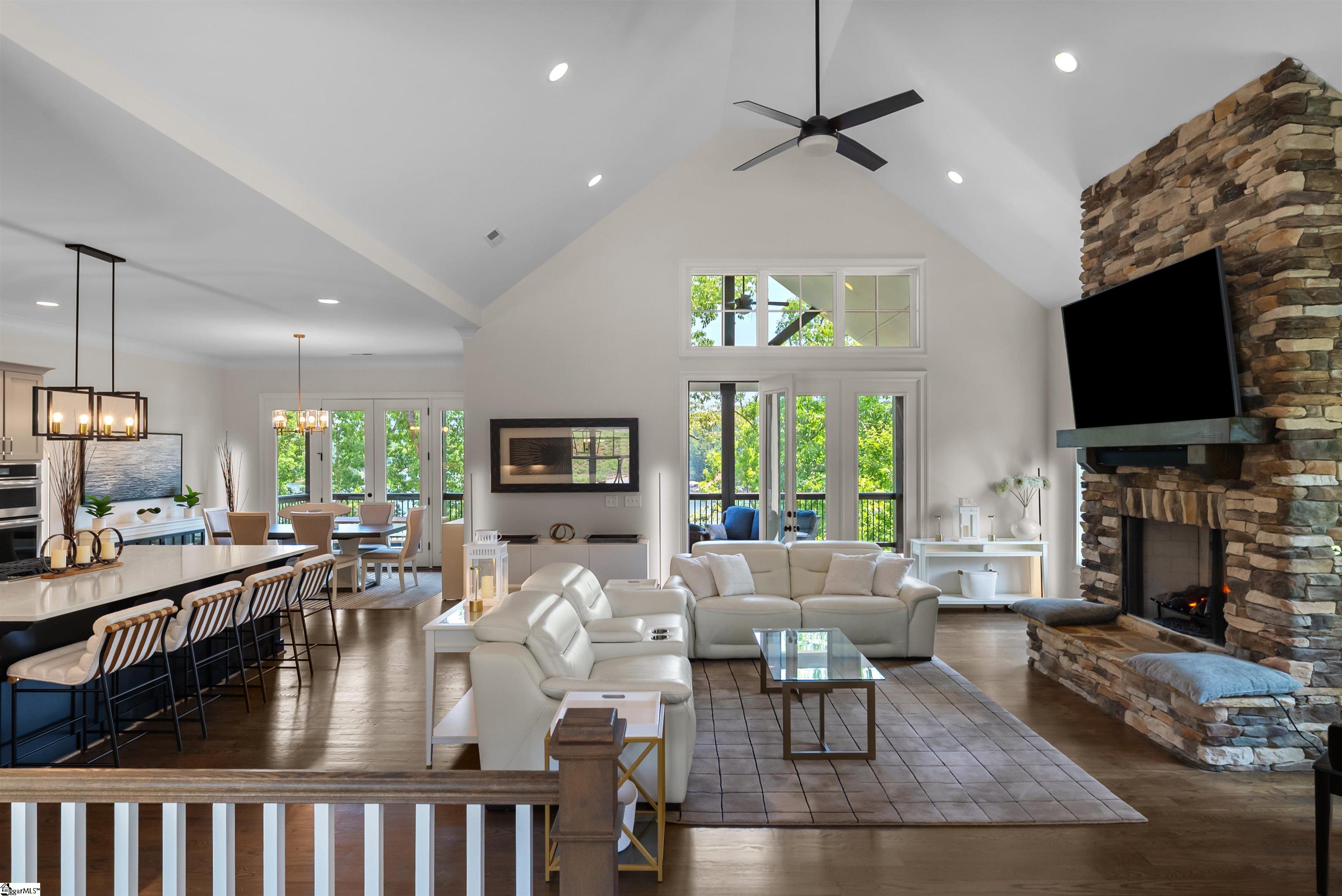 1601340 Property Photo 11