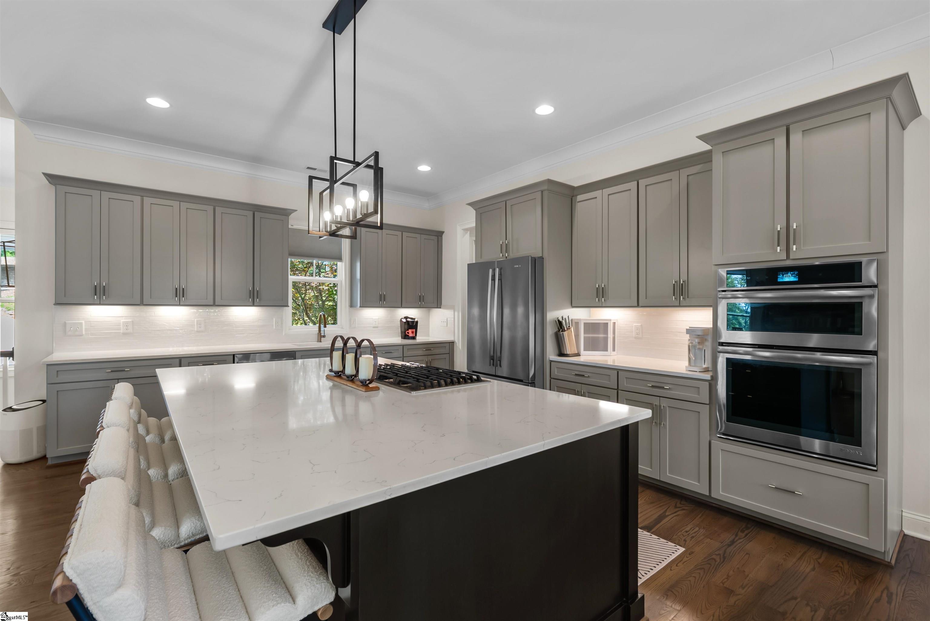1601340 Property Photo 13