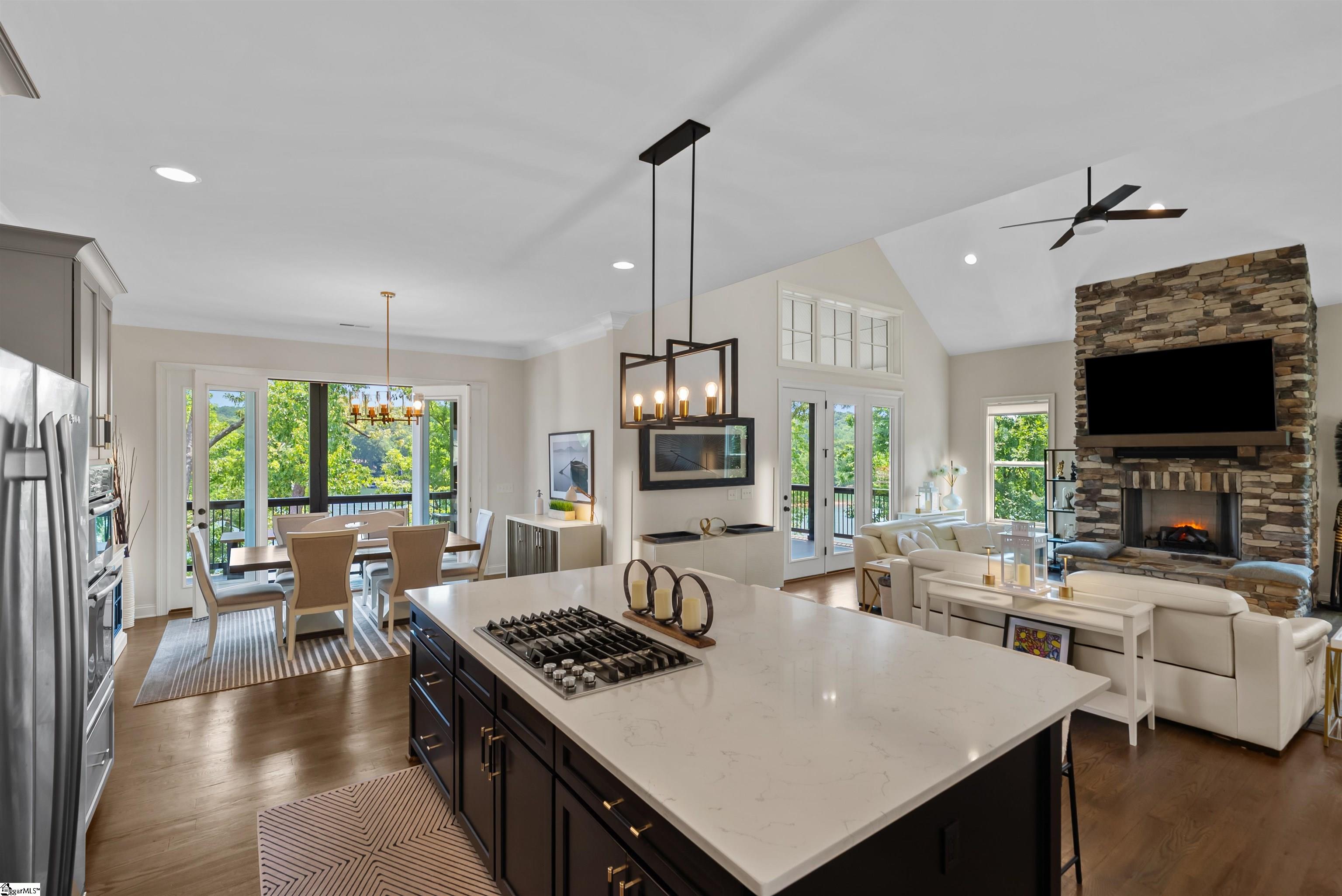 1601340 Property Photo 15