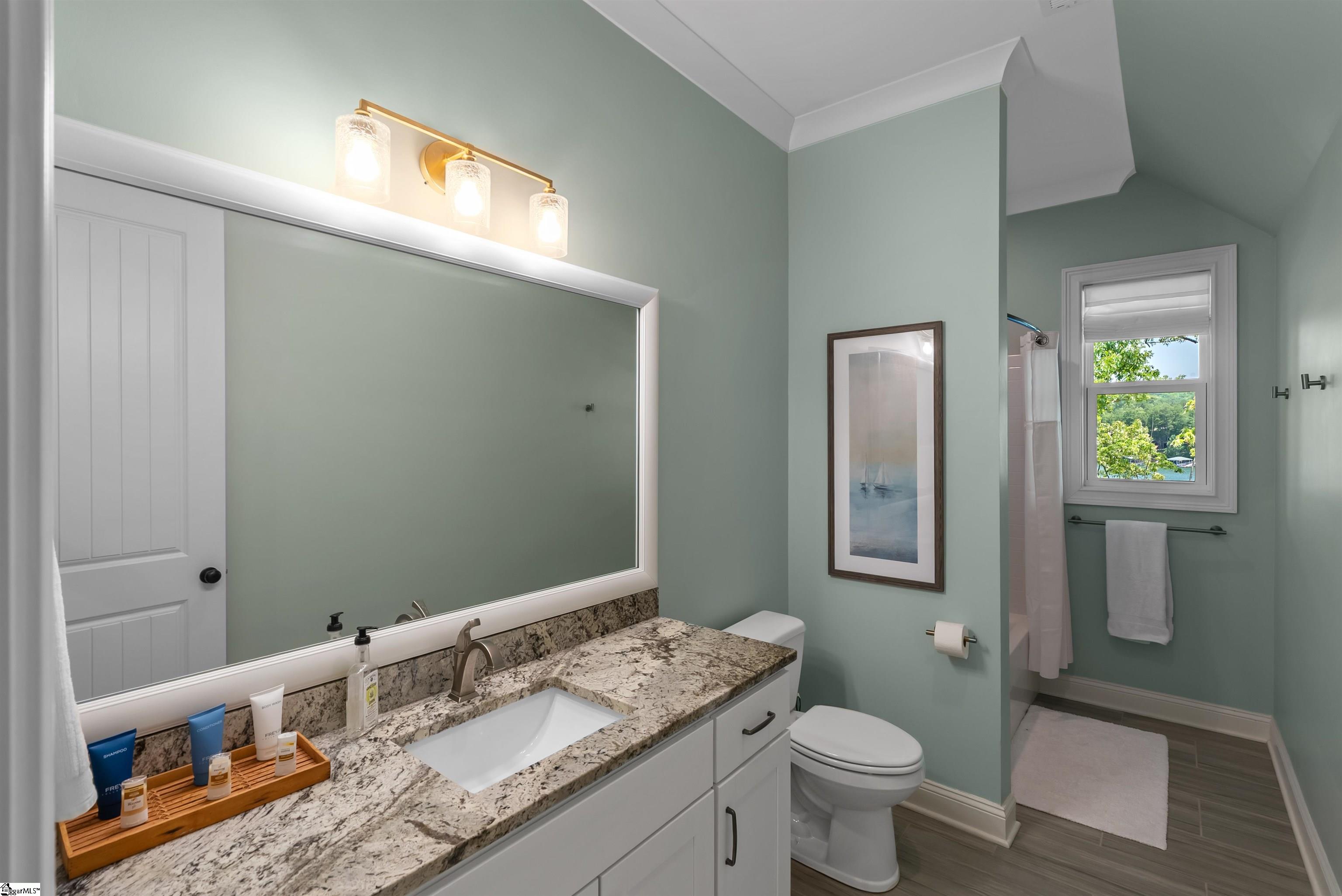 1601340 Property Photo 47