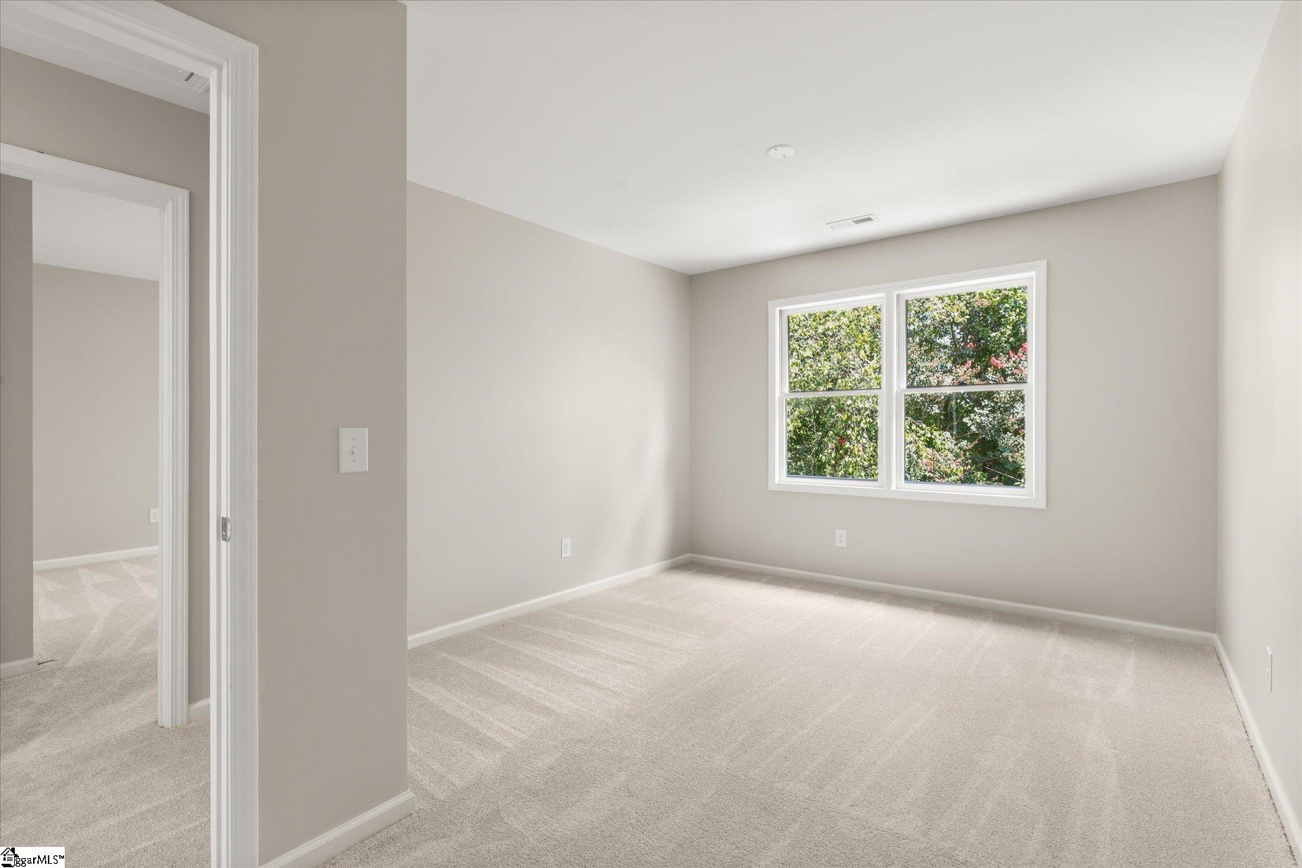 11 Hillington Place Property Photo 30