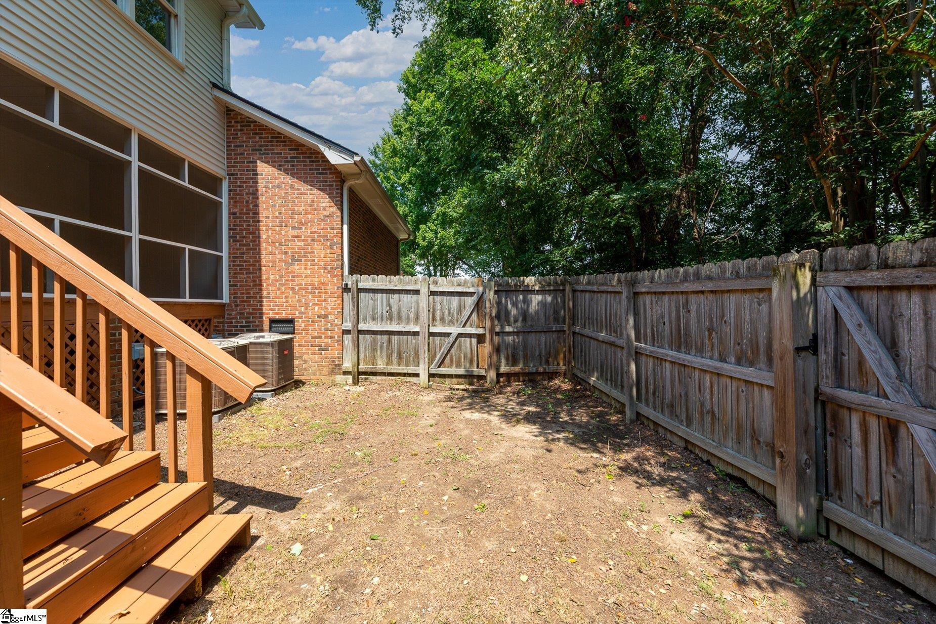 11 Hillington Place Property Photo 36