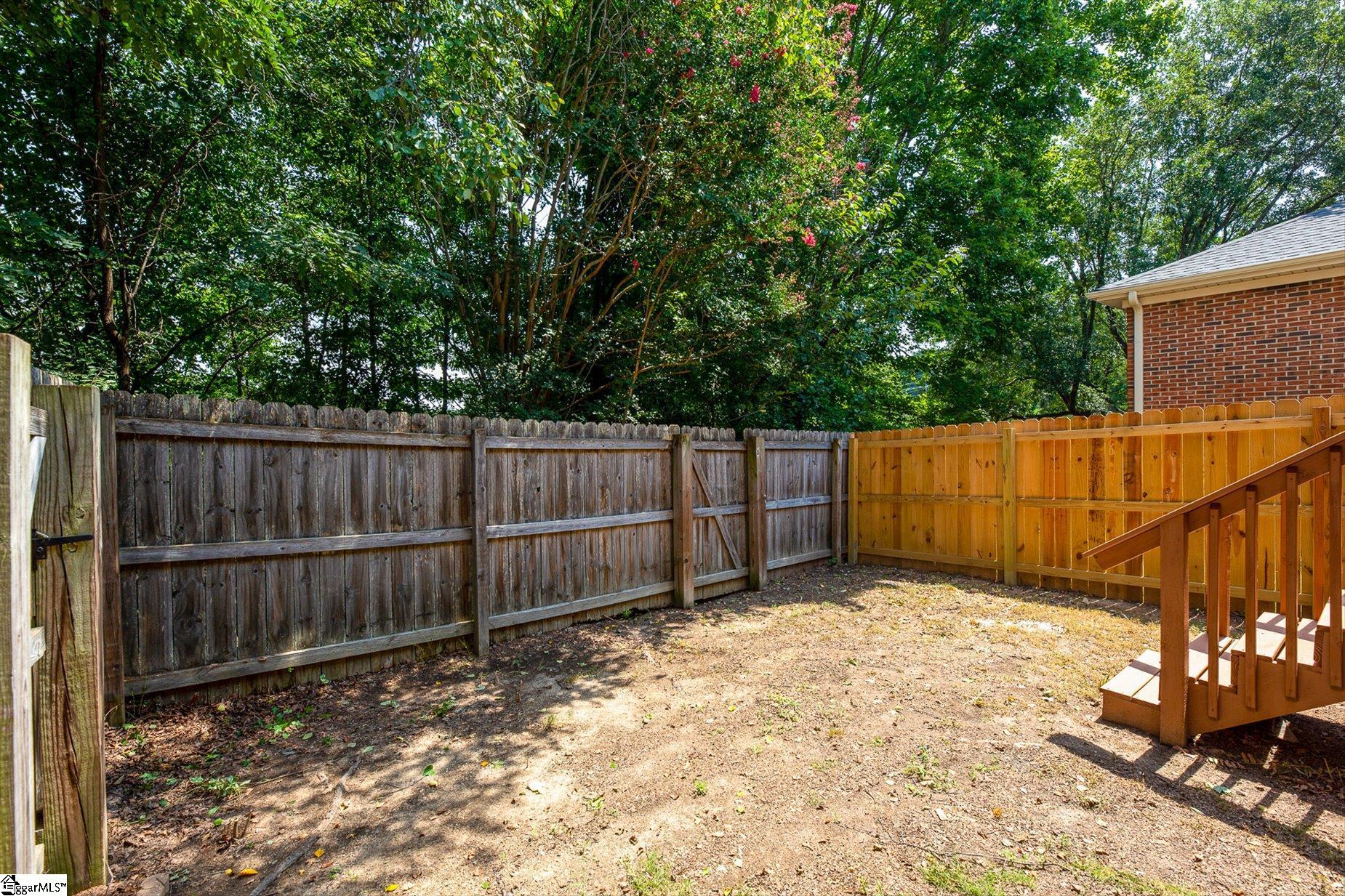 11 Hillington Place Property Photo 37