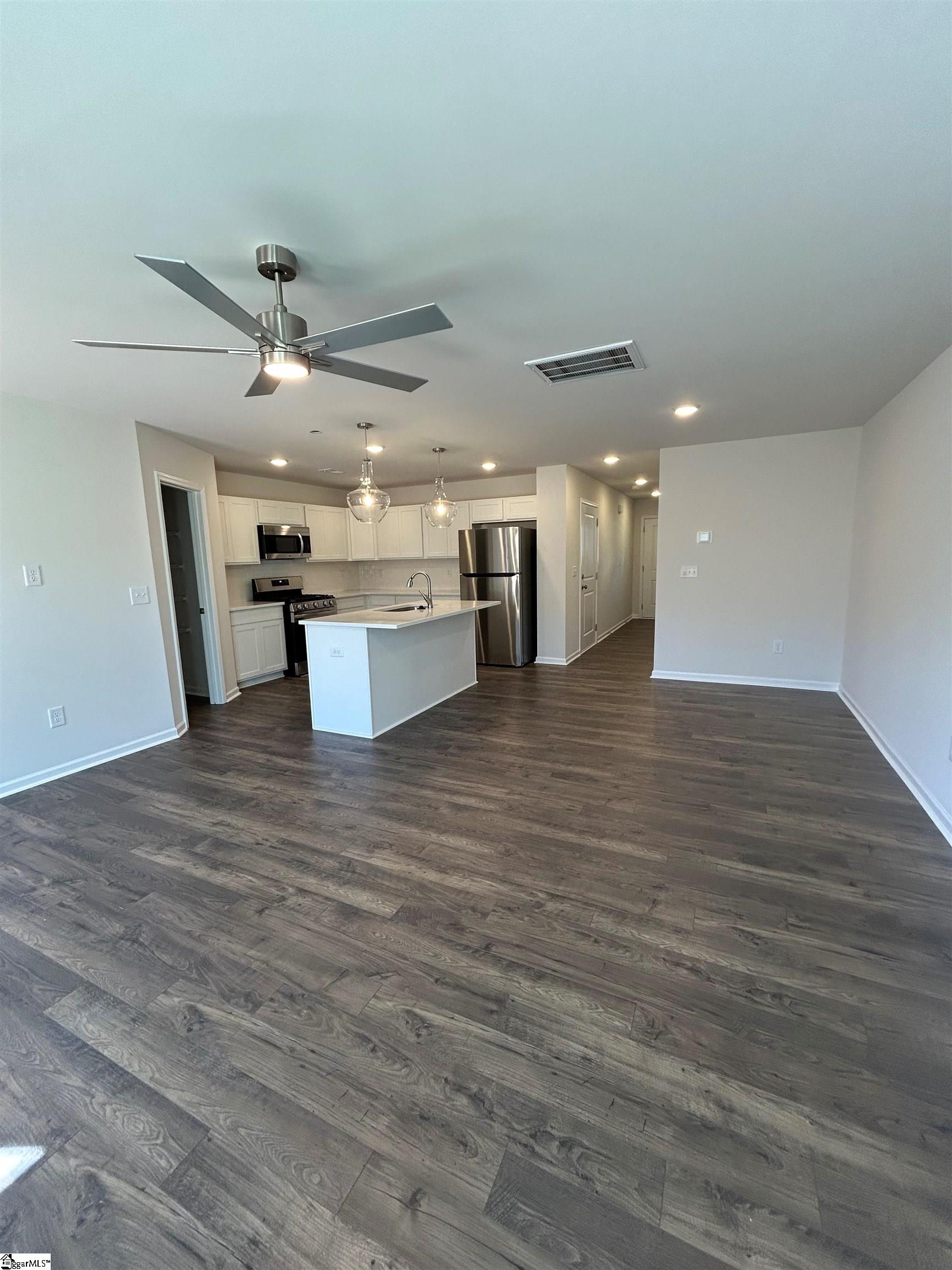 112 Stonyway Lane Property Photo 12