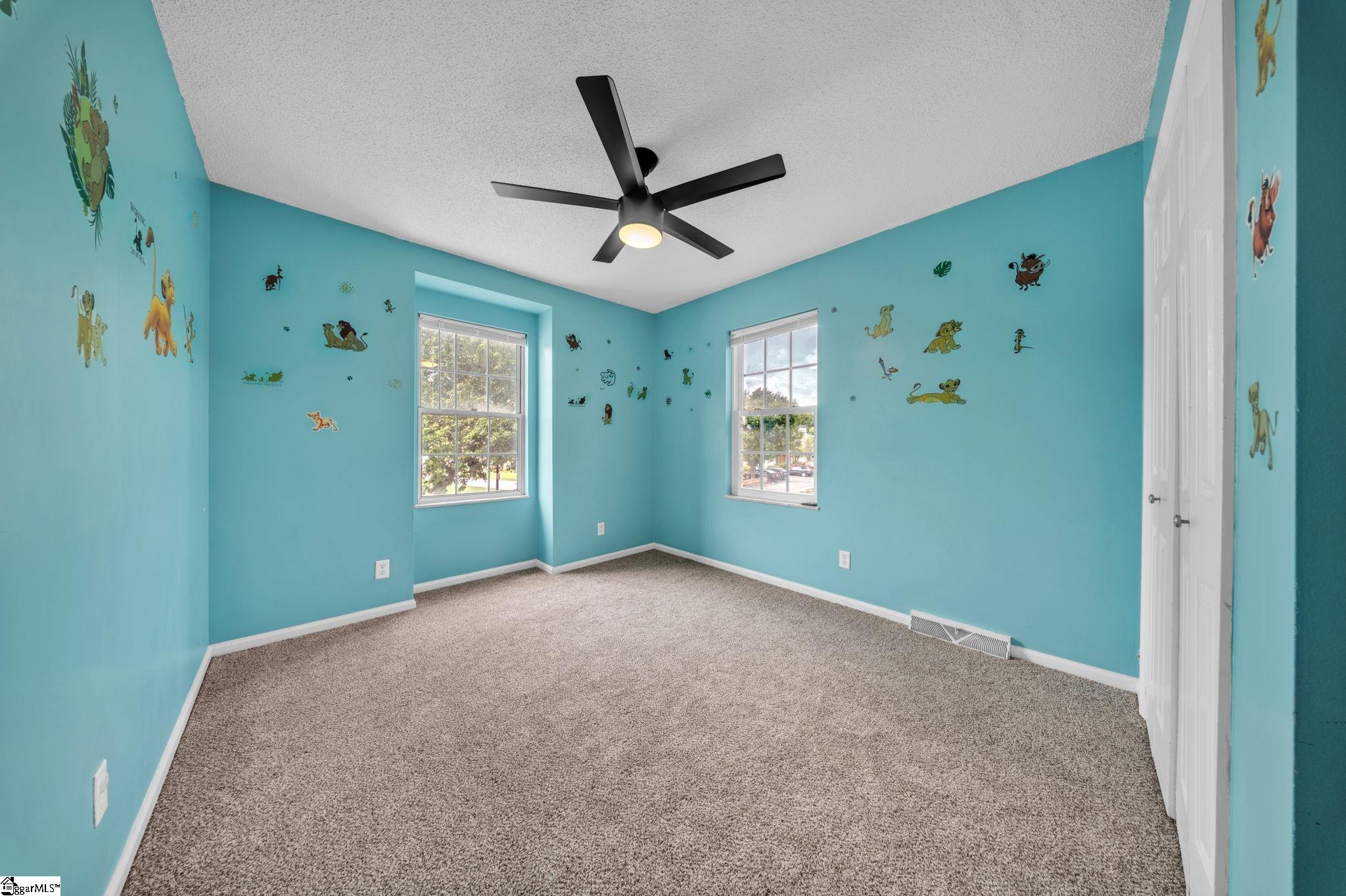 101 Shady Tree Drive Property Photo 10