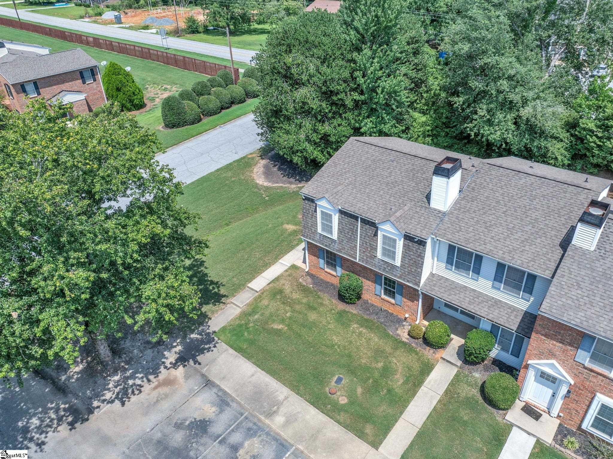 101 Shady Tree Drive Property Photo 18