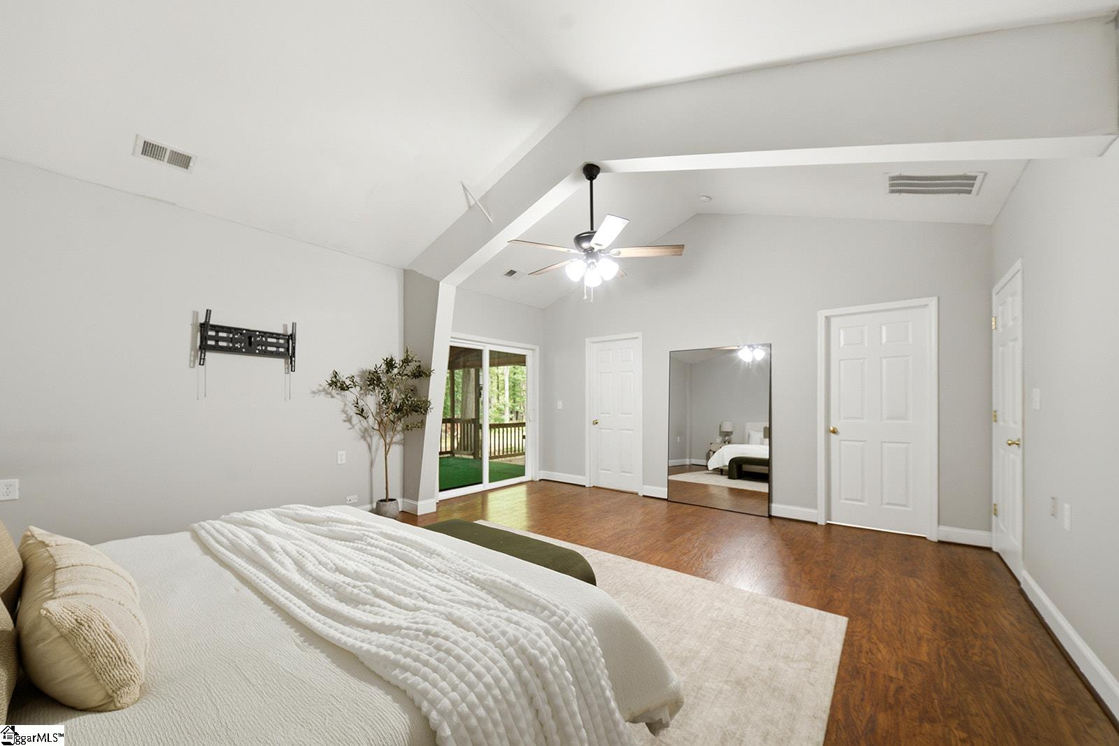 4055 Highway 357 Property Photo 17