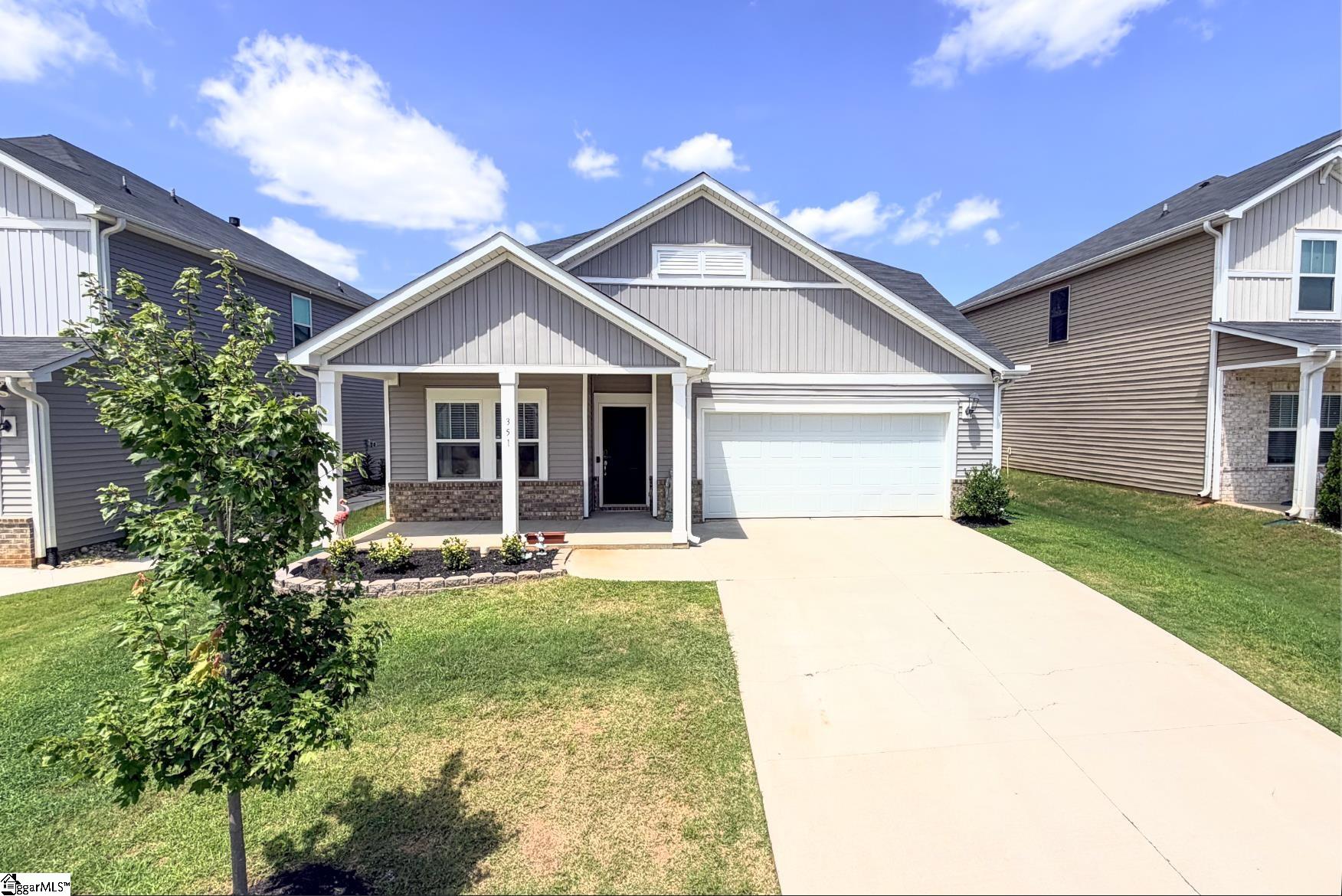 351 Pewter Circle Property Photo 2