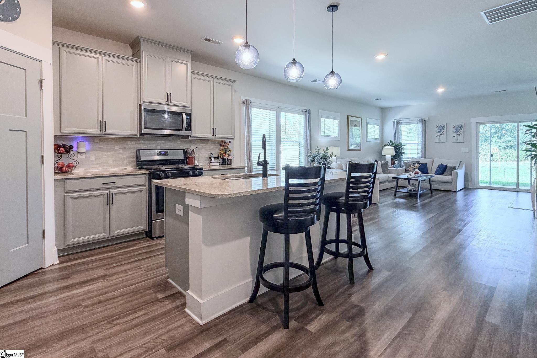 351 Pewter Circle Property Photo 5