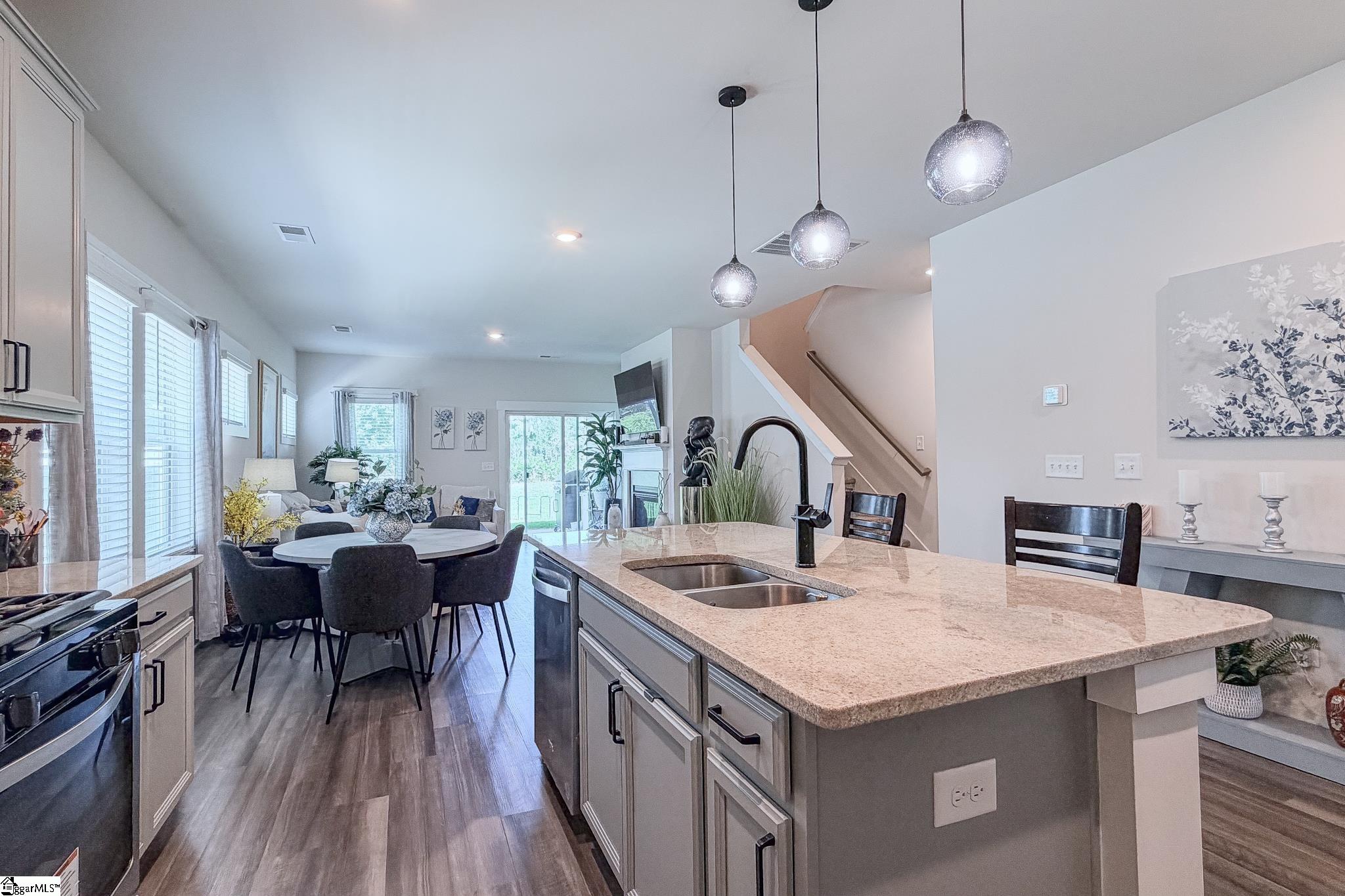 351 Pewter Circle Property Photo 8