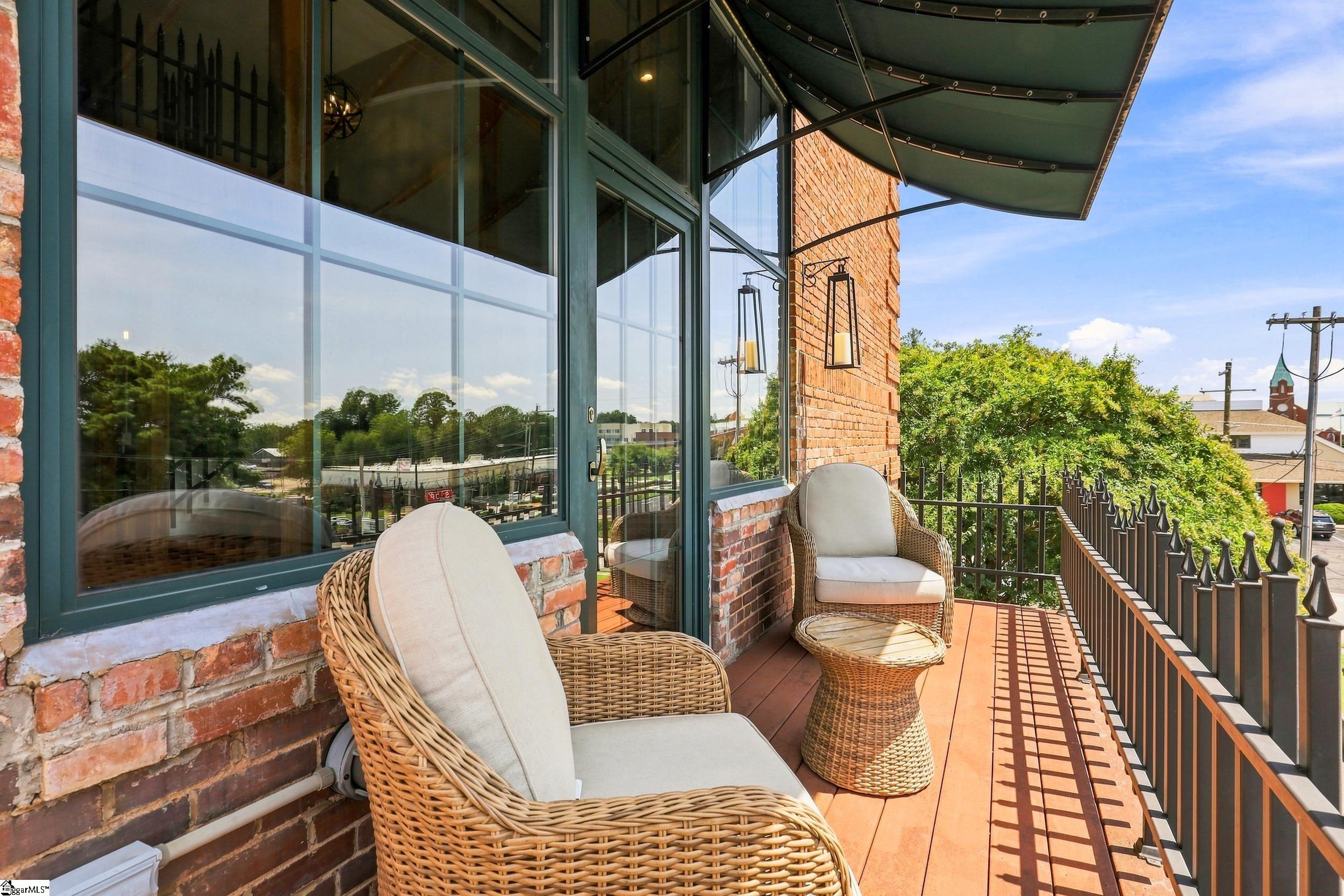 102 Russell Street Property Photo 36