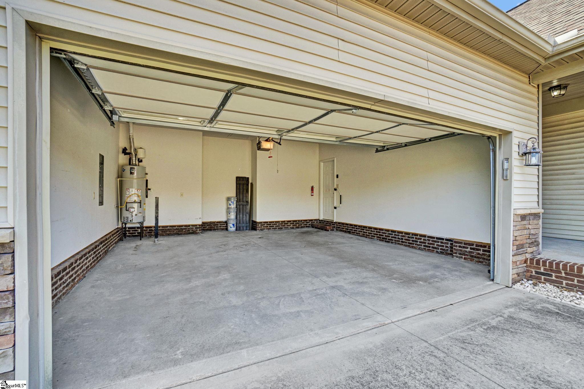 324 S Stonegate Drive Property Photo 34