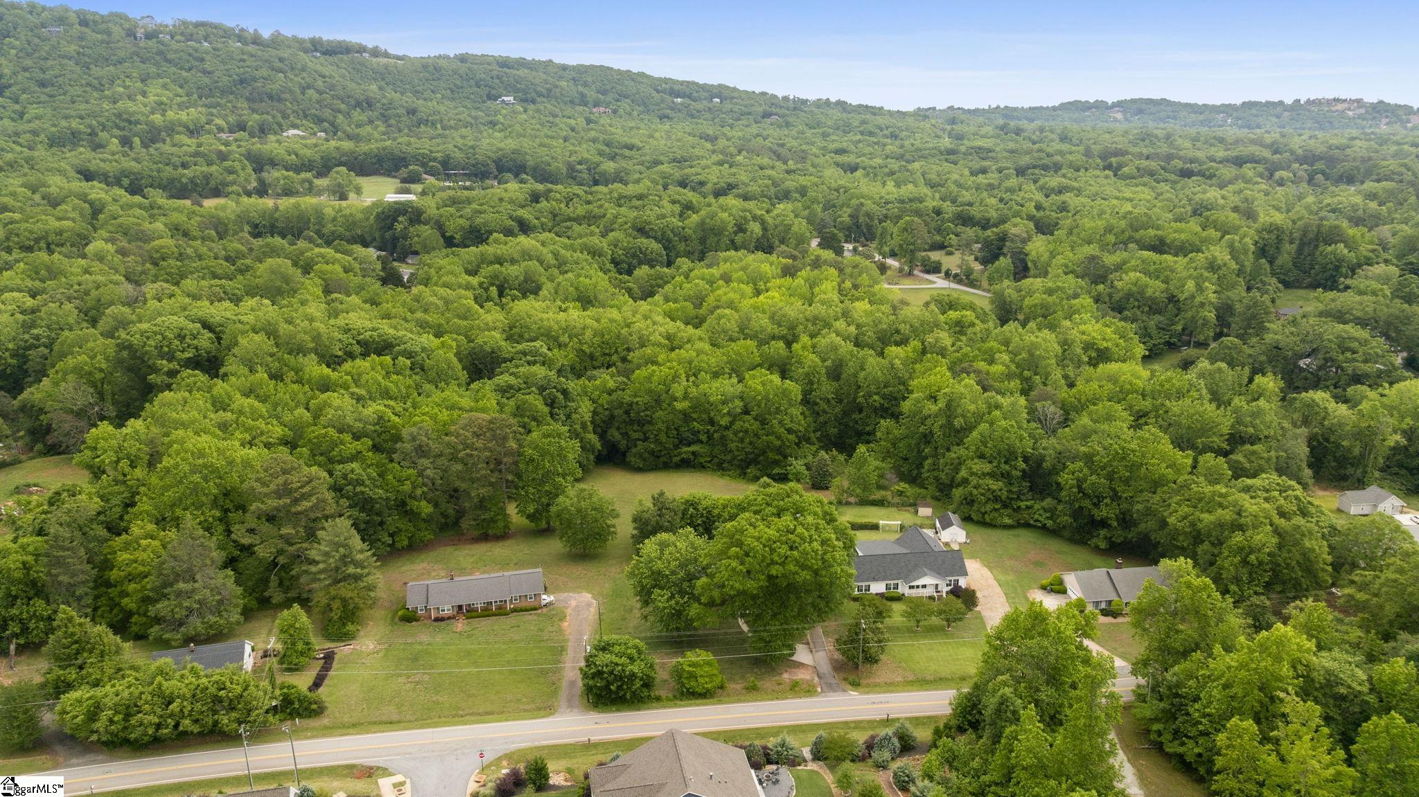 1313 N Parker Road Property Photo 3