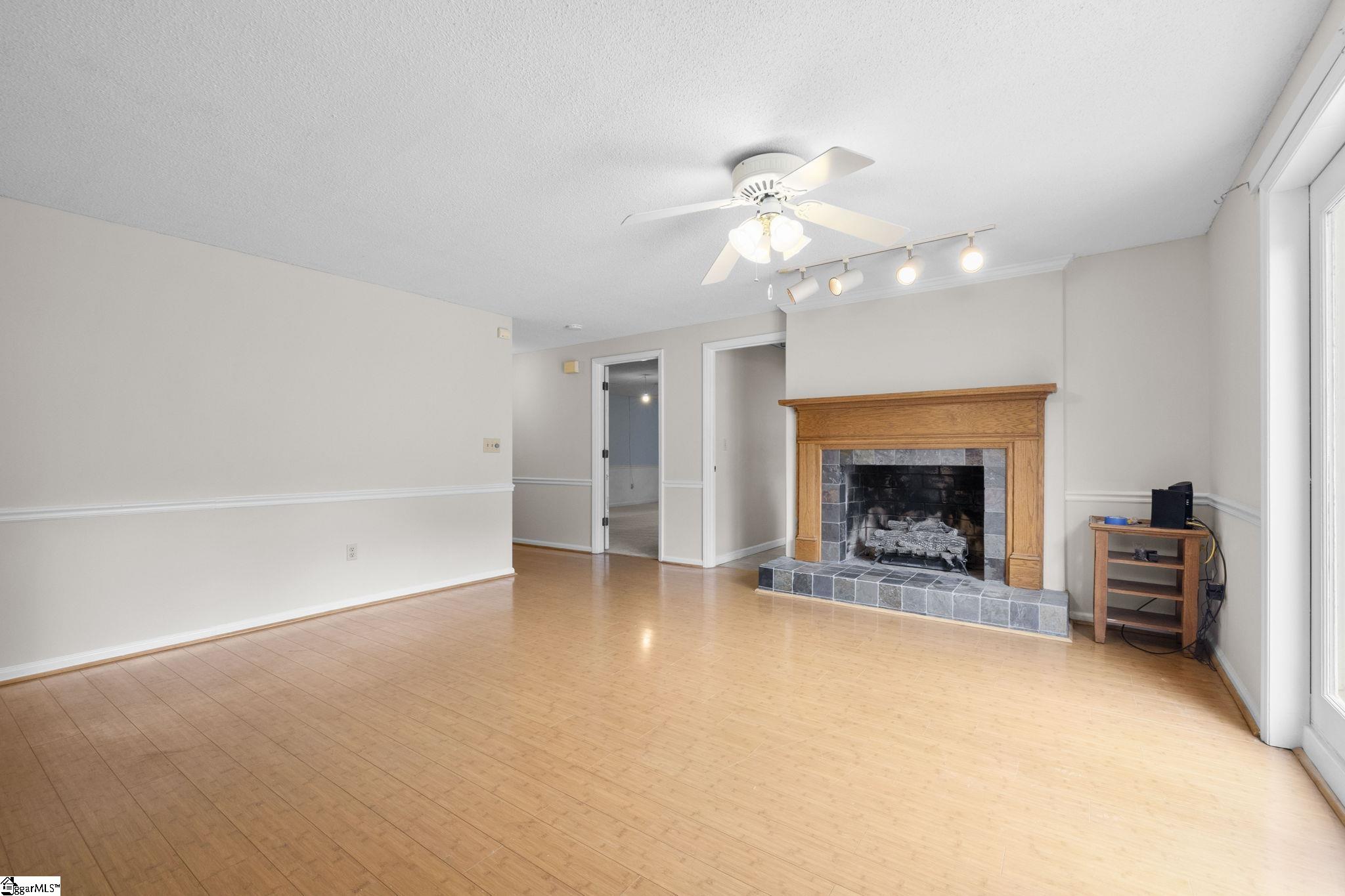 1313 N Parker Road Property Photo 22