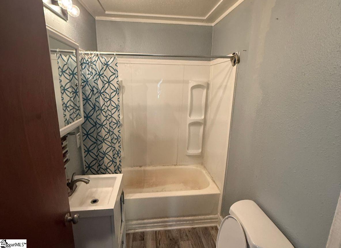 207 Pridmore Street Property Photo 6