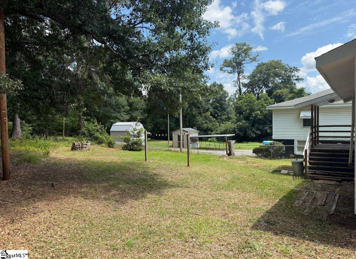 207 Pridmore Street Property Photo 7