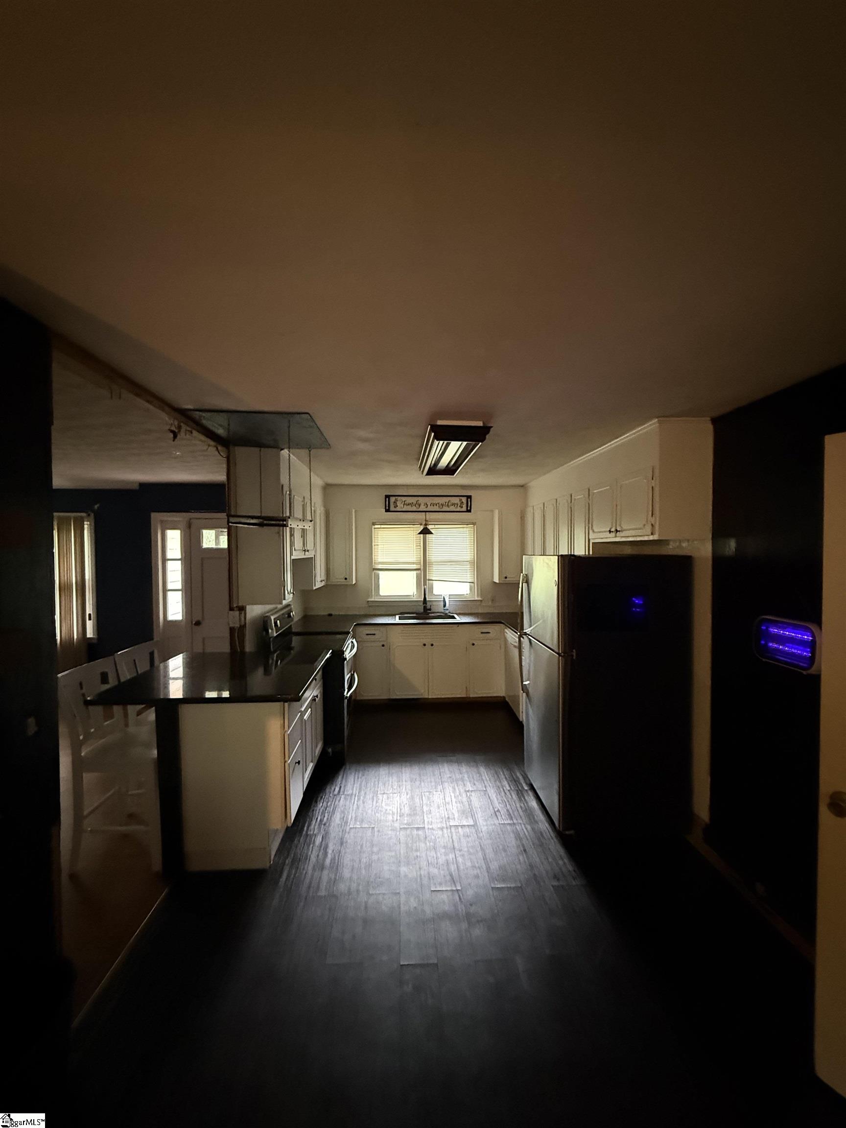 8385 357 Highway Property Photo 7