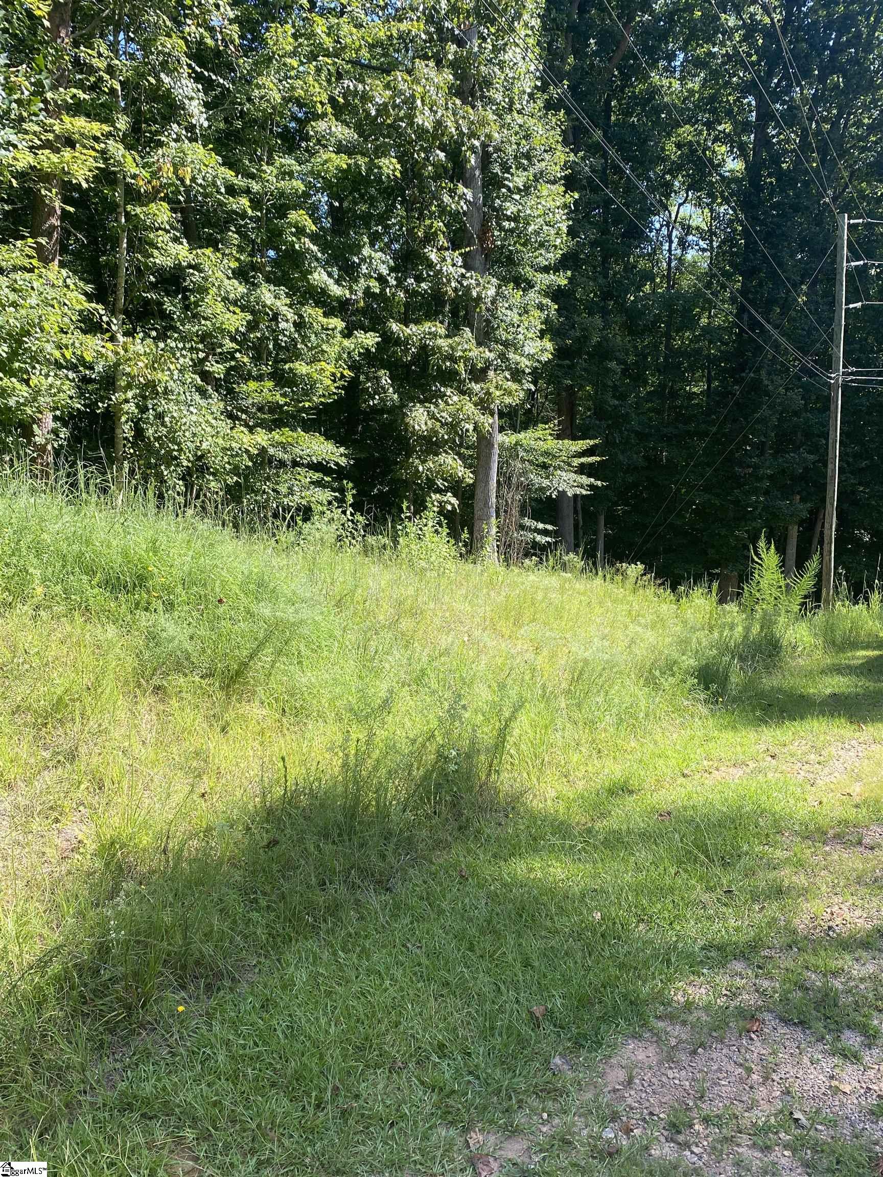 2296/2297 Laurel Drive Property Photo 9